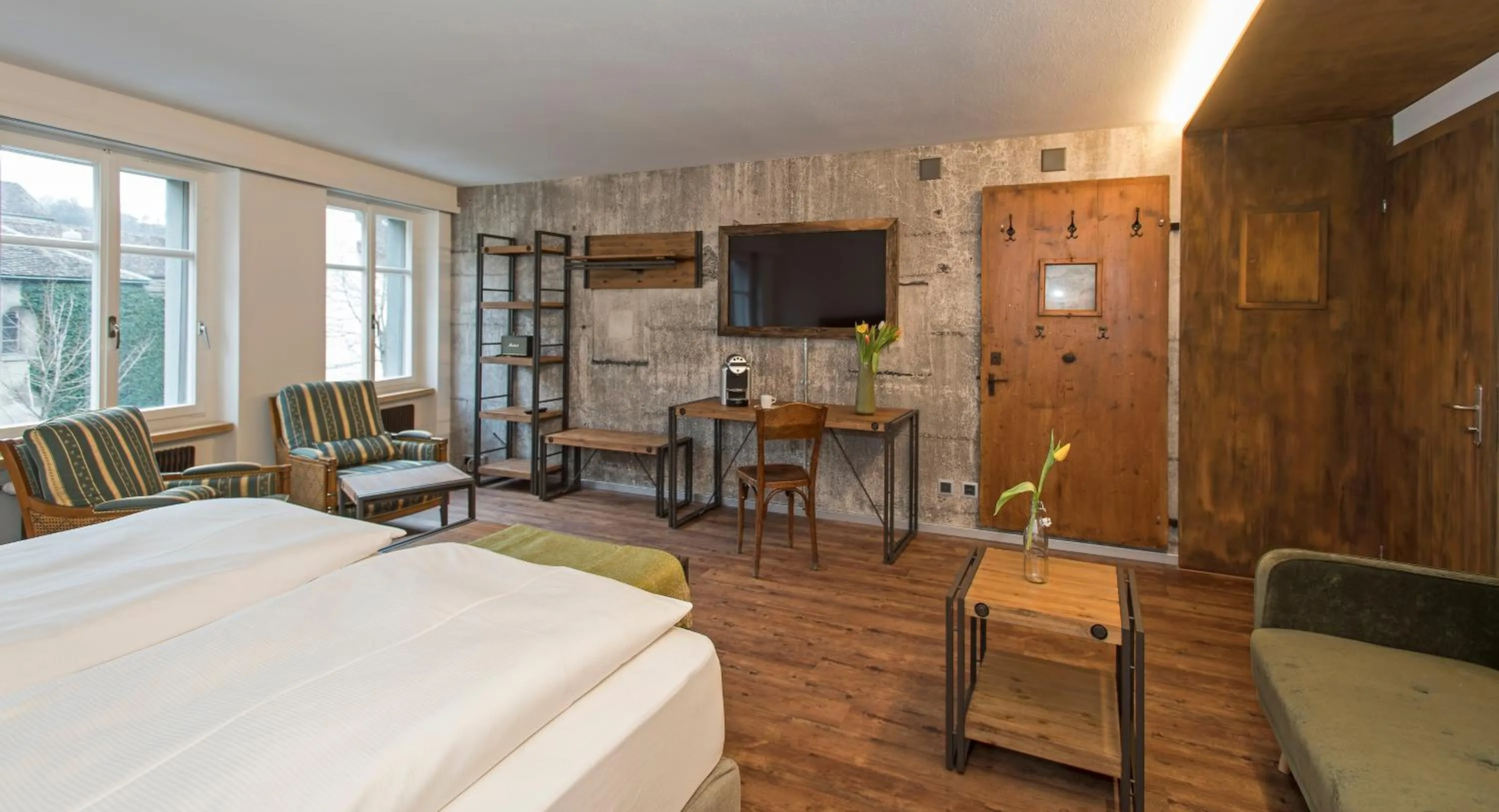 Photo of the whole room, Bed in Hotel 2B