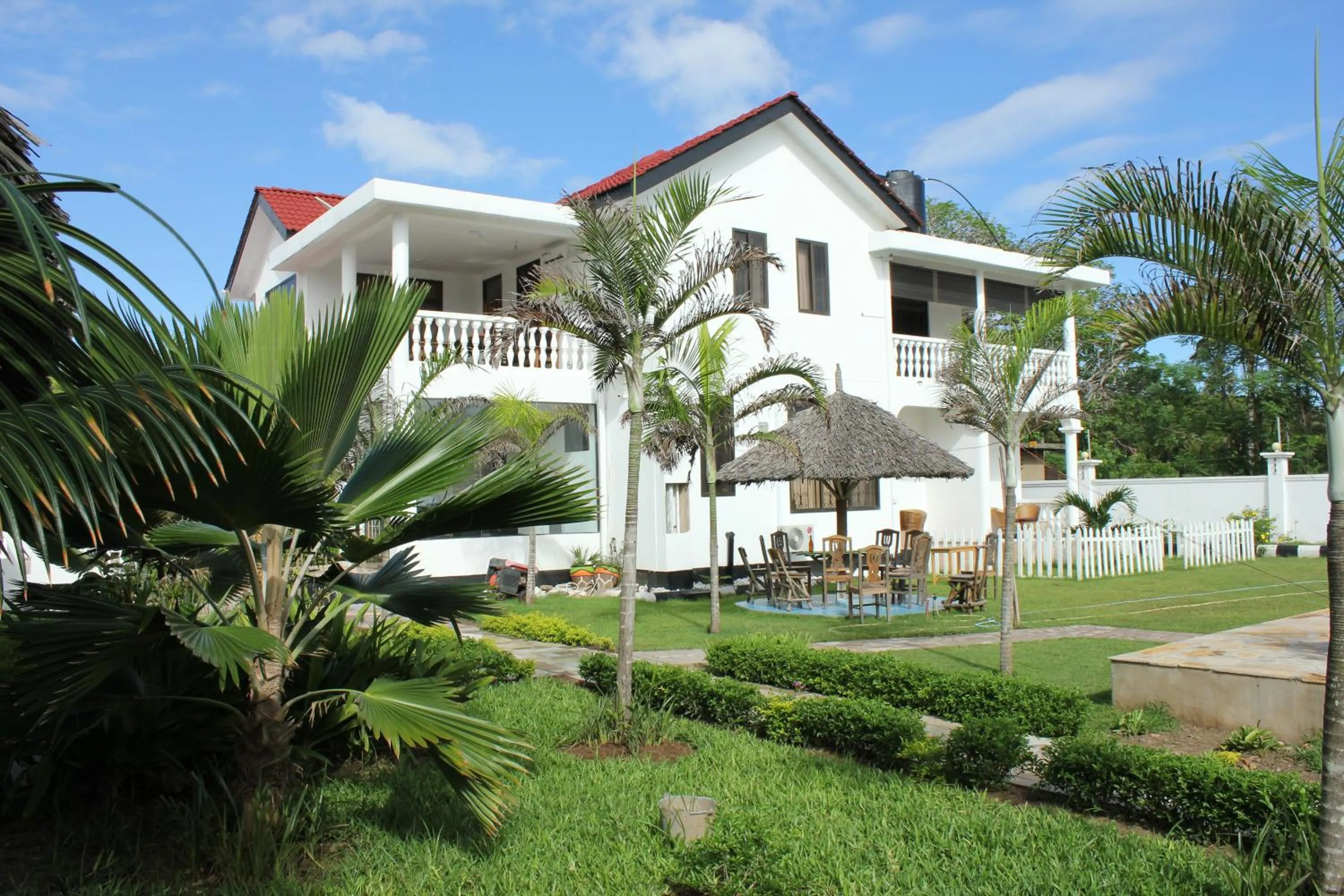 Property building in Villa Dahl Beach Resort