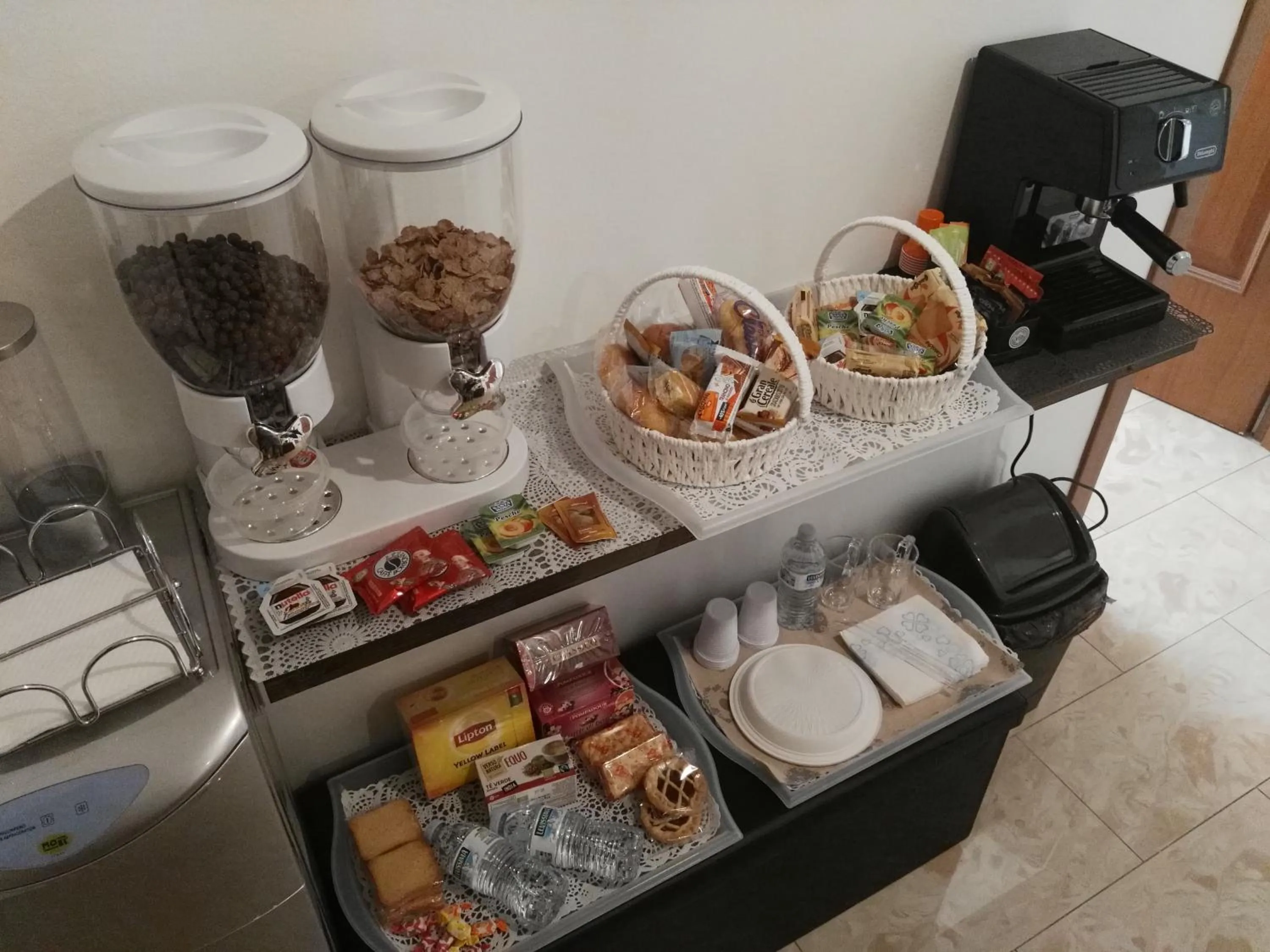 Breakfast in B&B Main Street