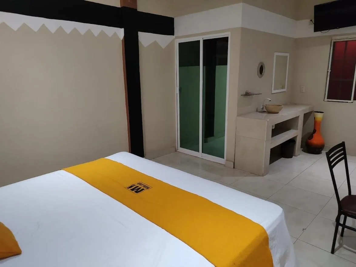 Bed in Mi Hotel Club