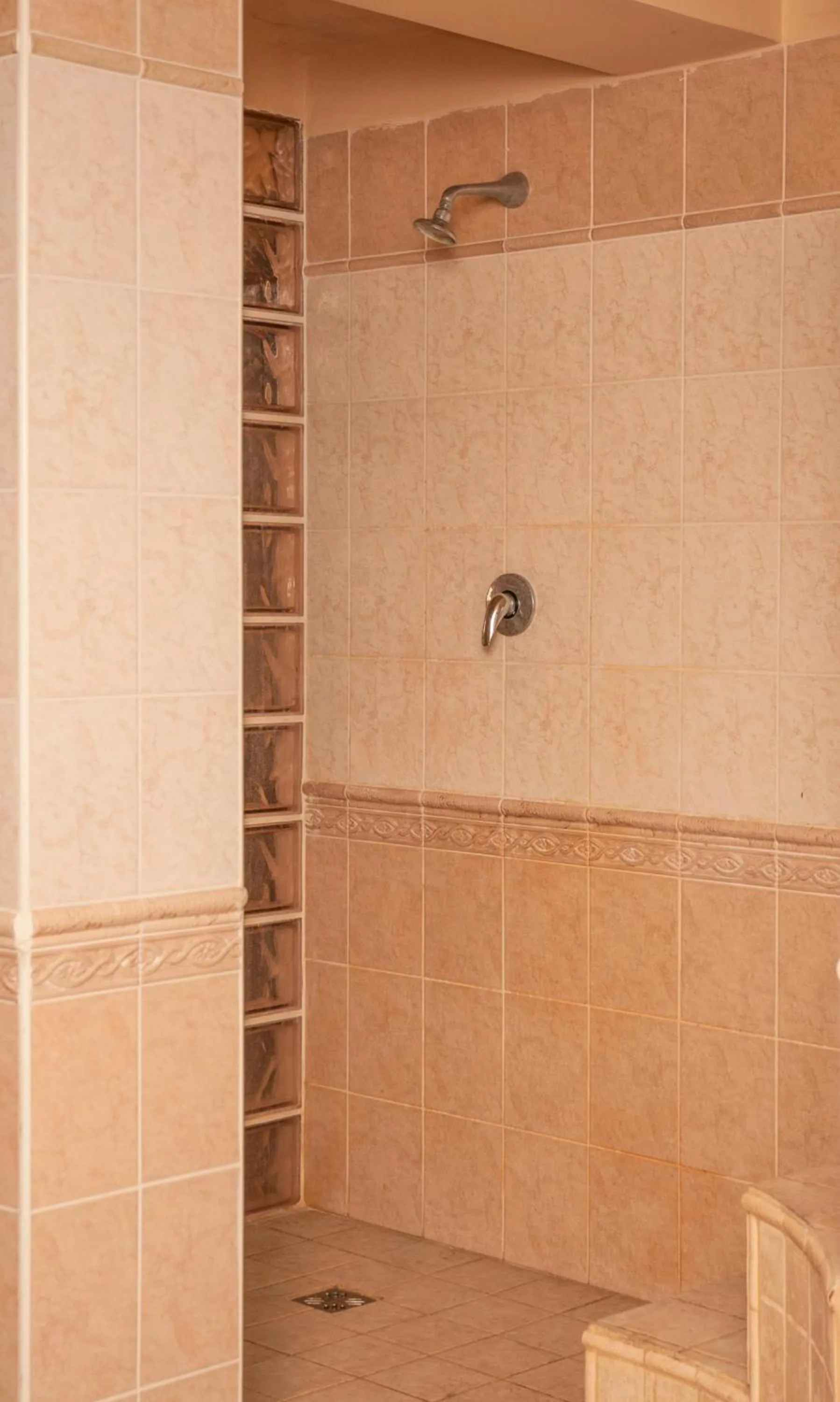 Bathroom in Hotel Bow Garden