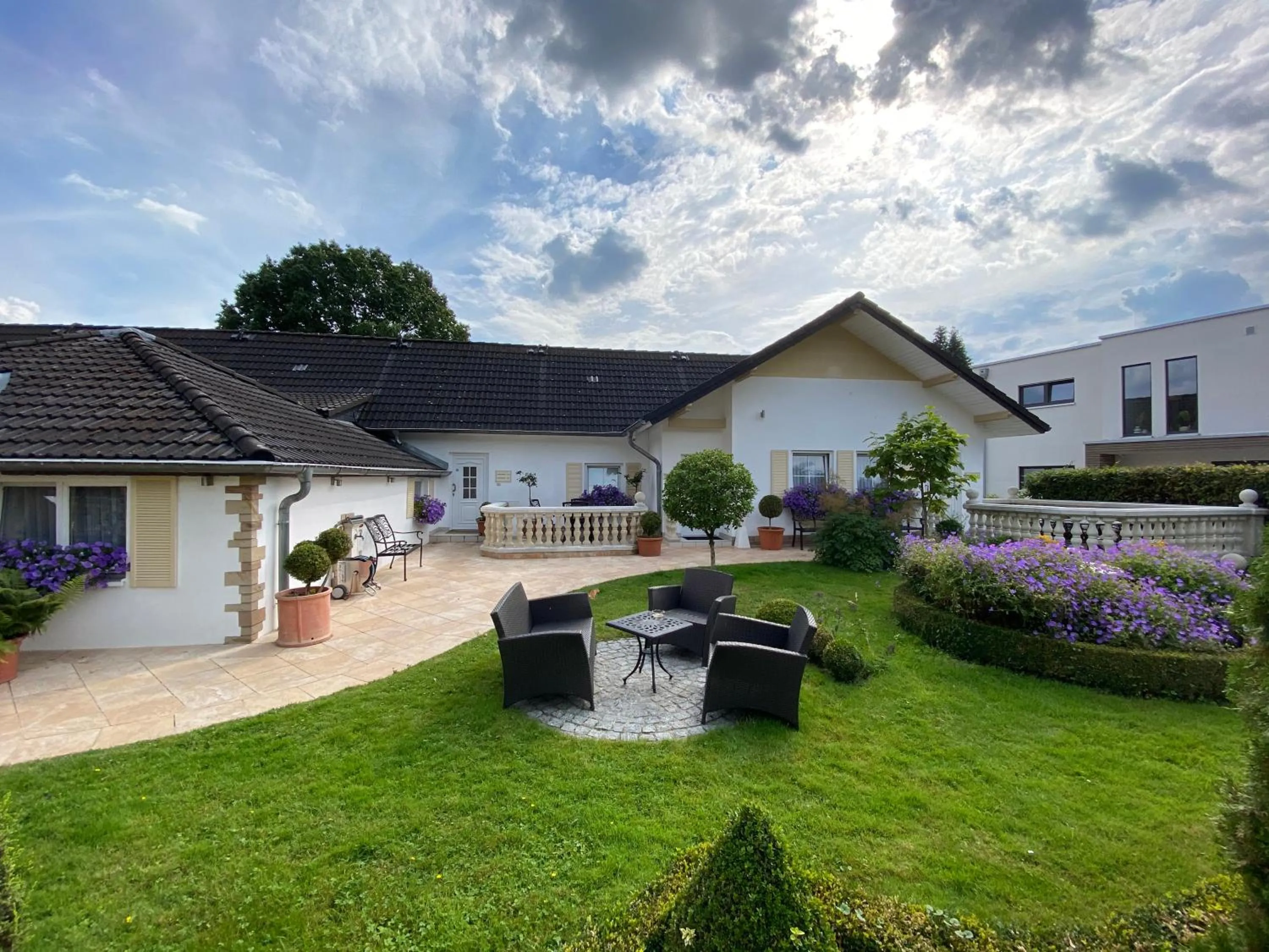 Property building in Wilsmann Apartmentvermietung