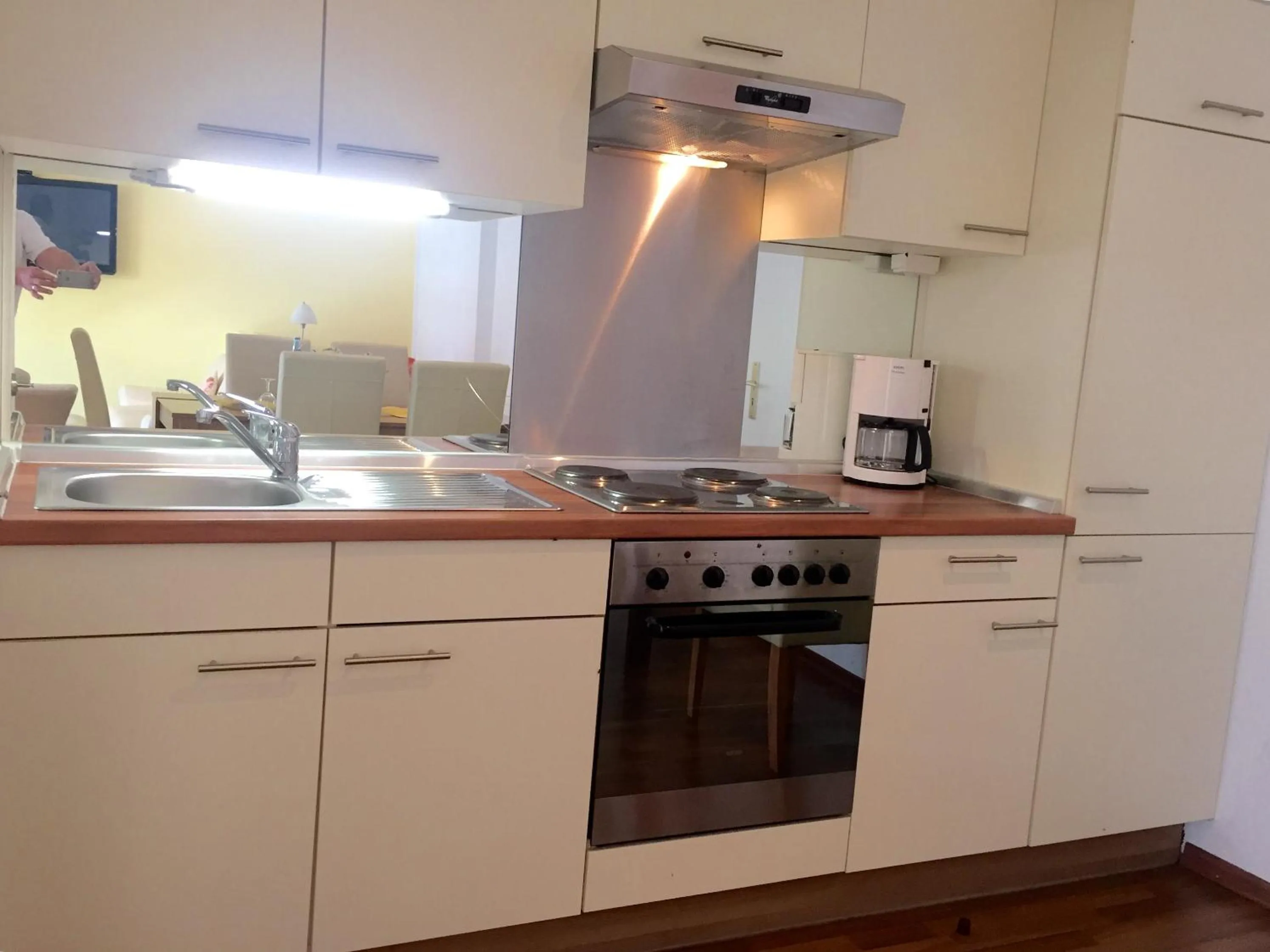 Photo of the whole room in Wilsmann Apartmentvermietung