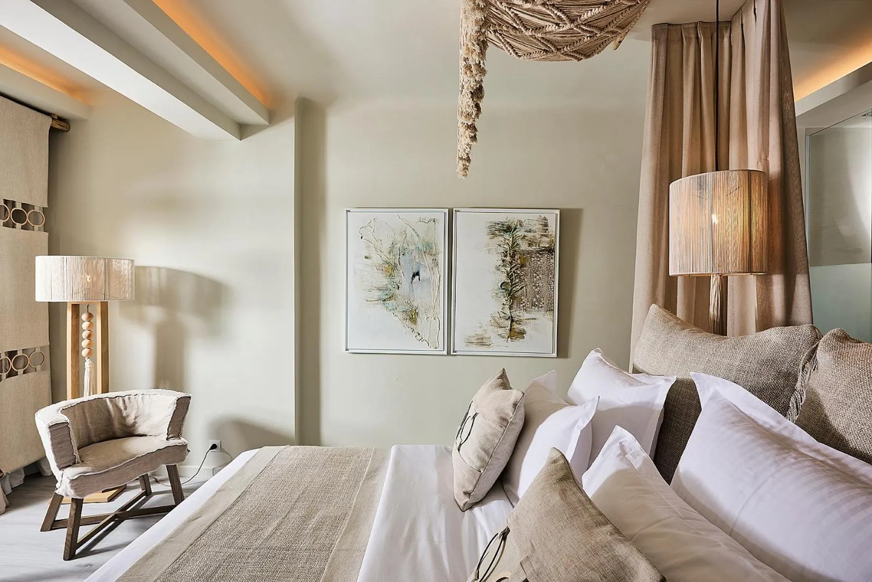 Bed in Palladium Hotel