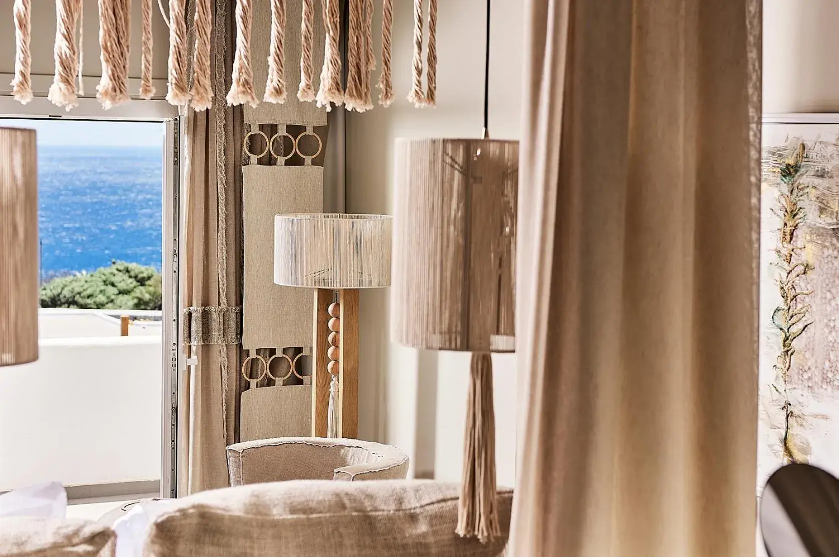 Sea view, Bed in Palladium Hotel Sea view, Bed in Palladium Hotel