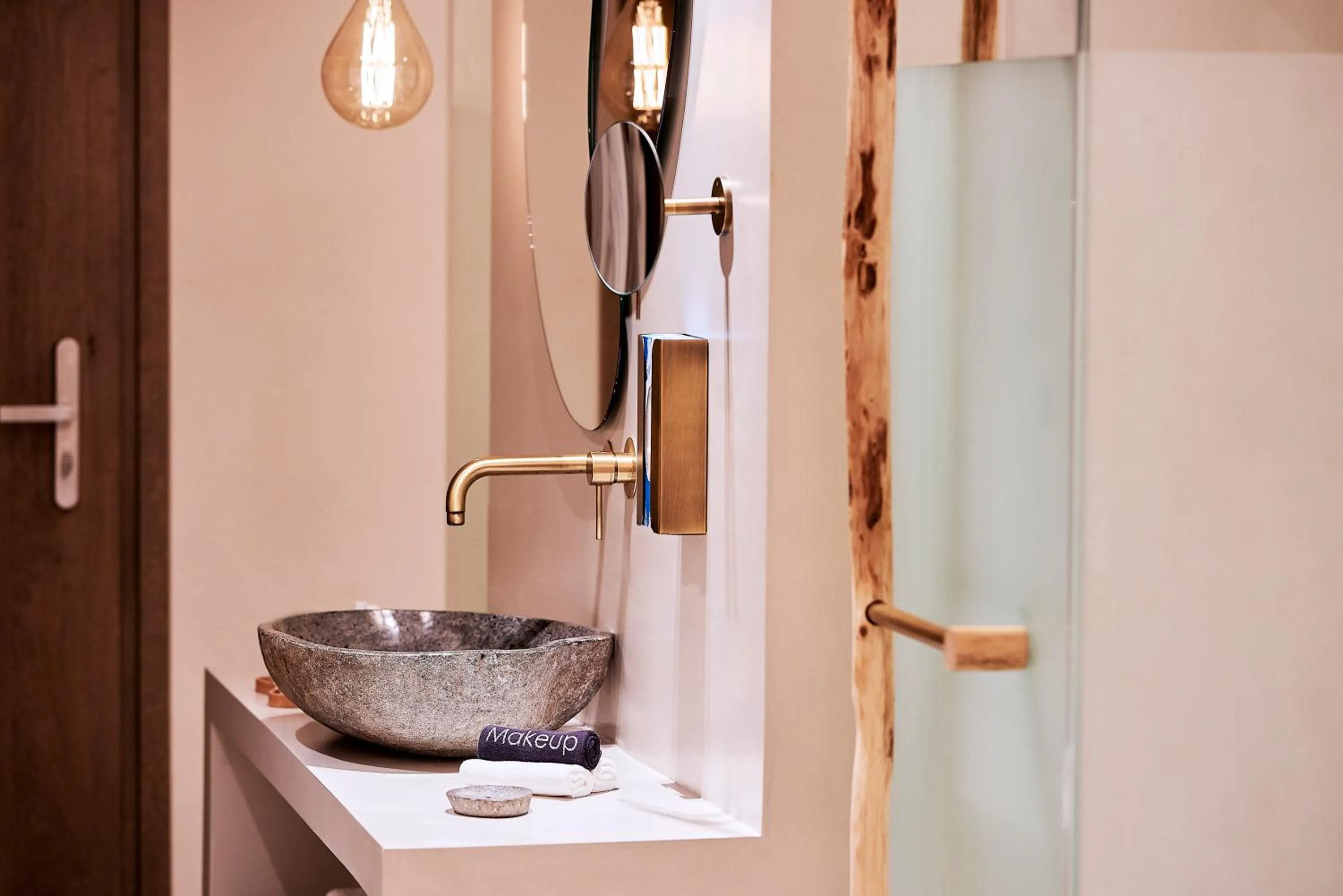 Bathroom in Palladium Hotel