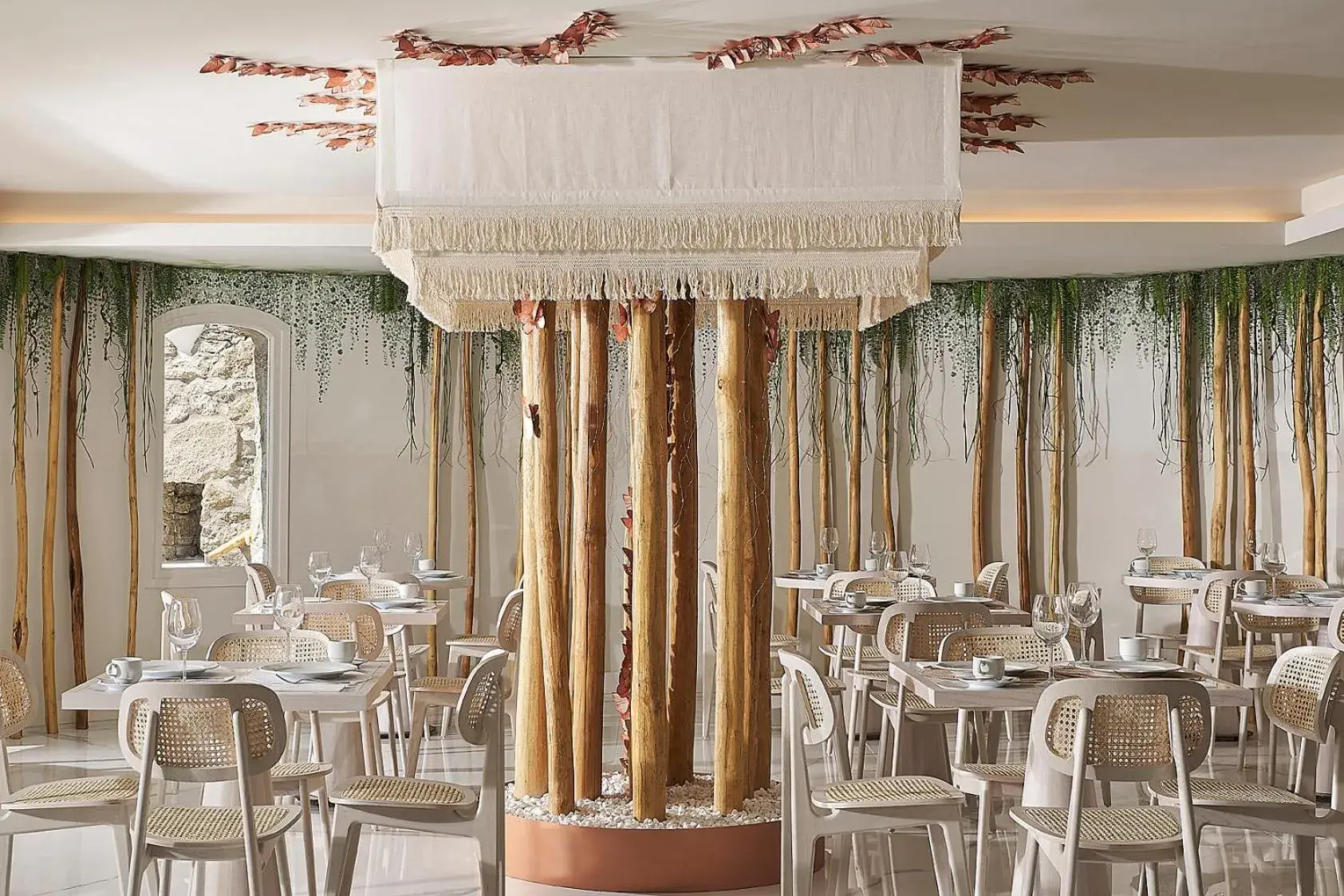 Restaurant/places to eat in Palladium Hotel Restaurant/places to eat in Palladium Hotel