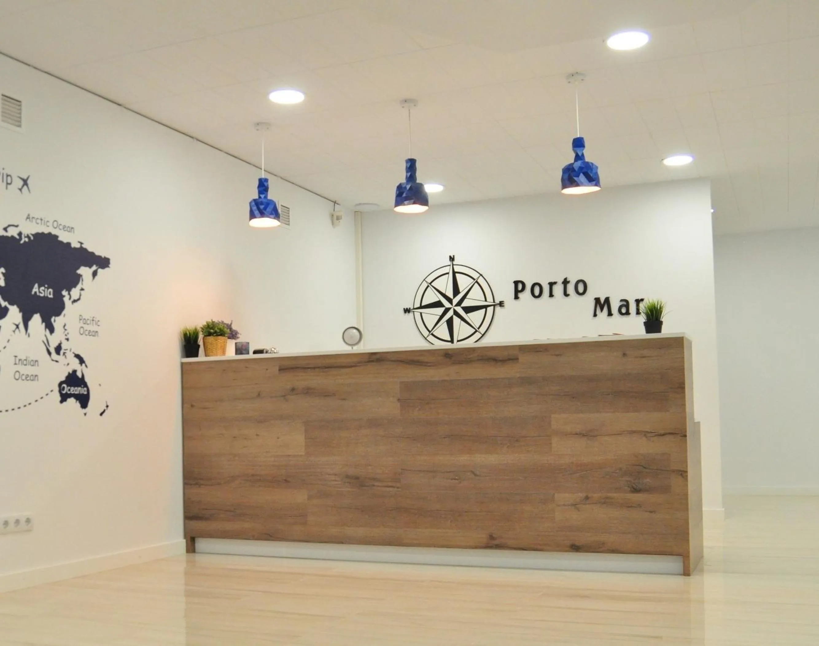 Lobby or reception in Hostal Porto Mar