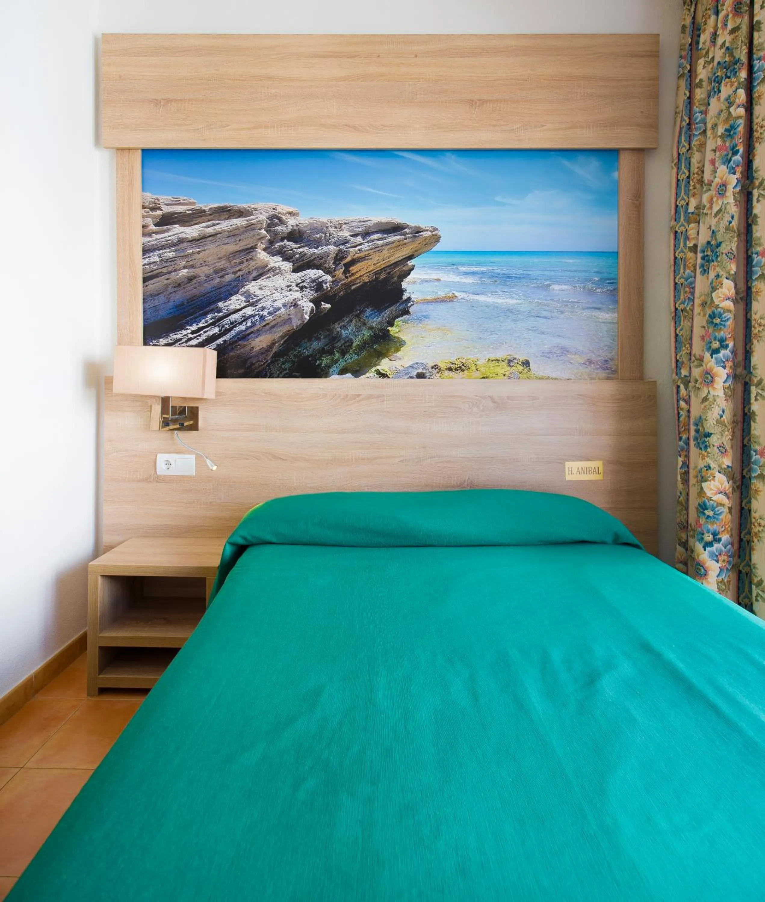 Bedroom in Hotel Anibal - AB Group