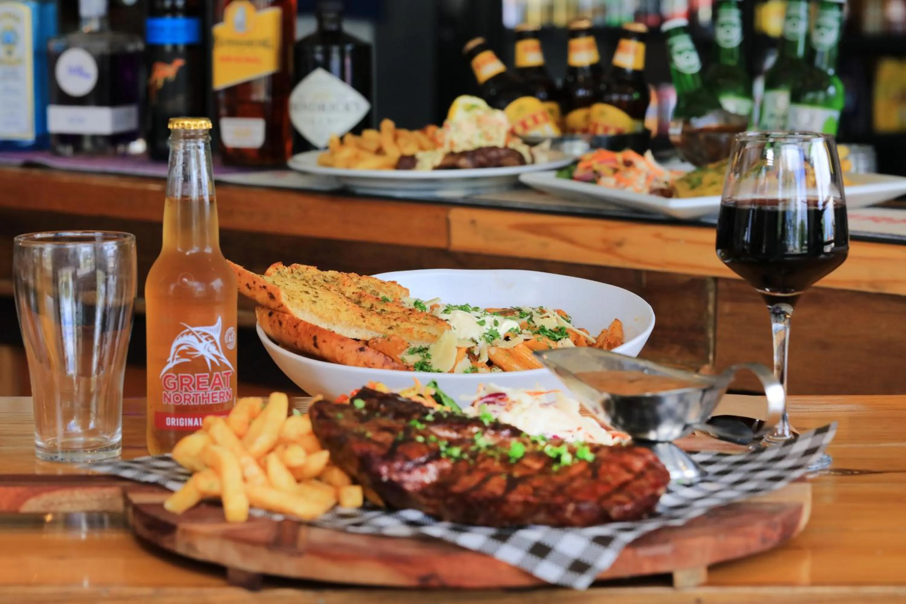 Restaurant/places to eat in Toobeah hotel/motel