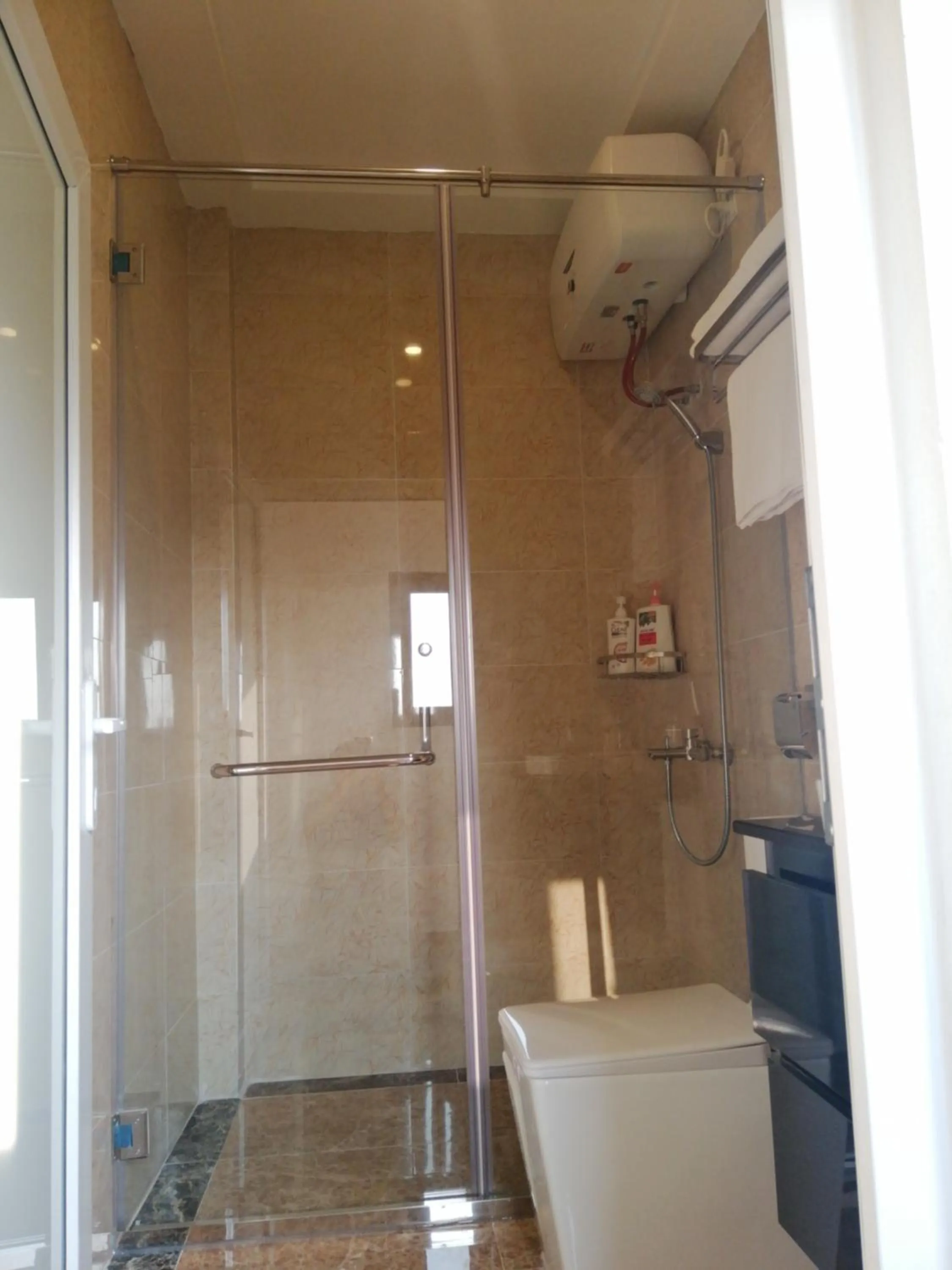 Shower in Sao Mai Cosy Nest-Noi Bai Airport