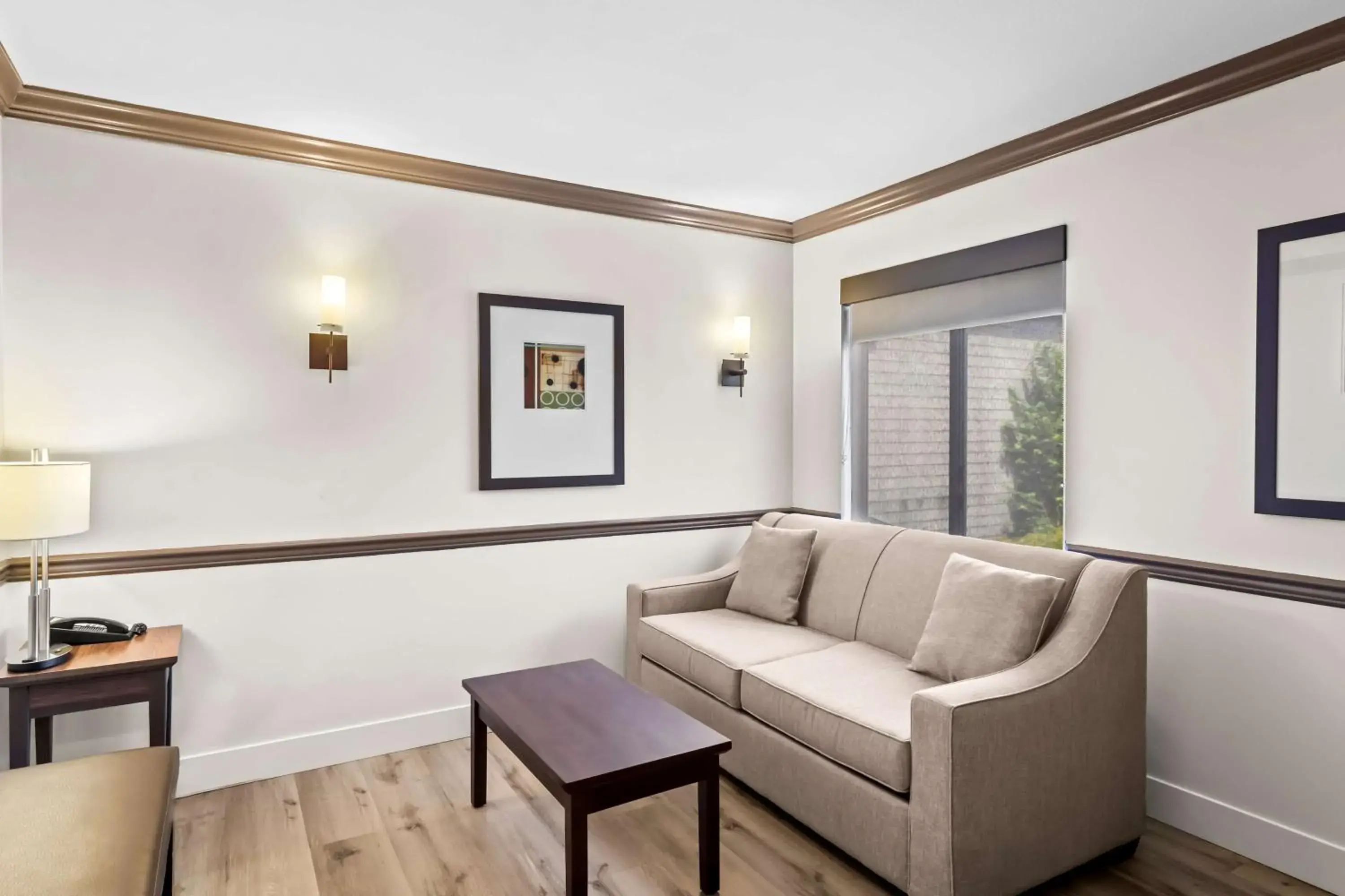 Bedroom in Best Western Maple Ridge Bedroom in Best Western Maple Ridge