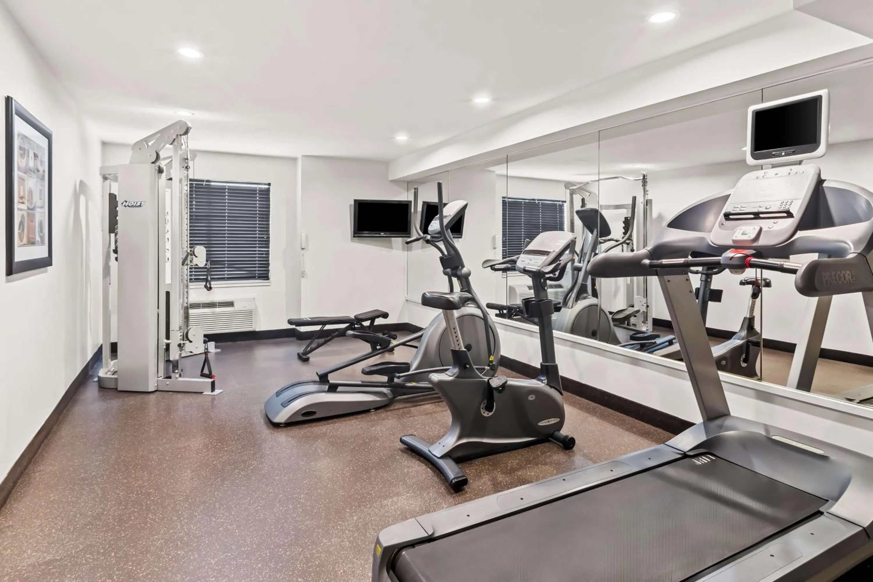 Fitness centre/facilities in Best Western Maple Ridge