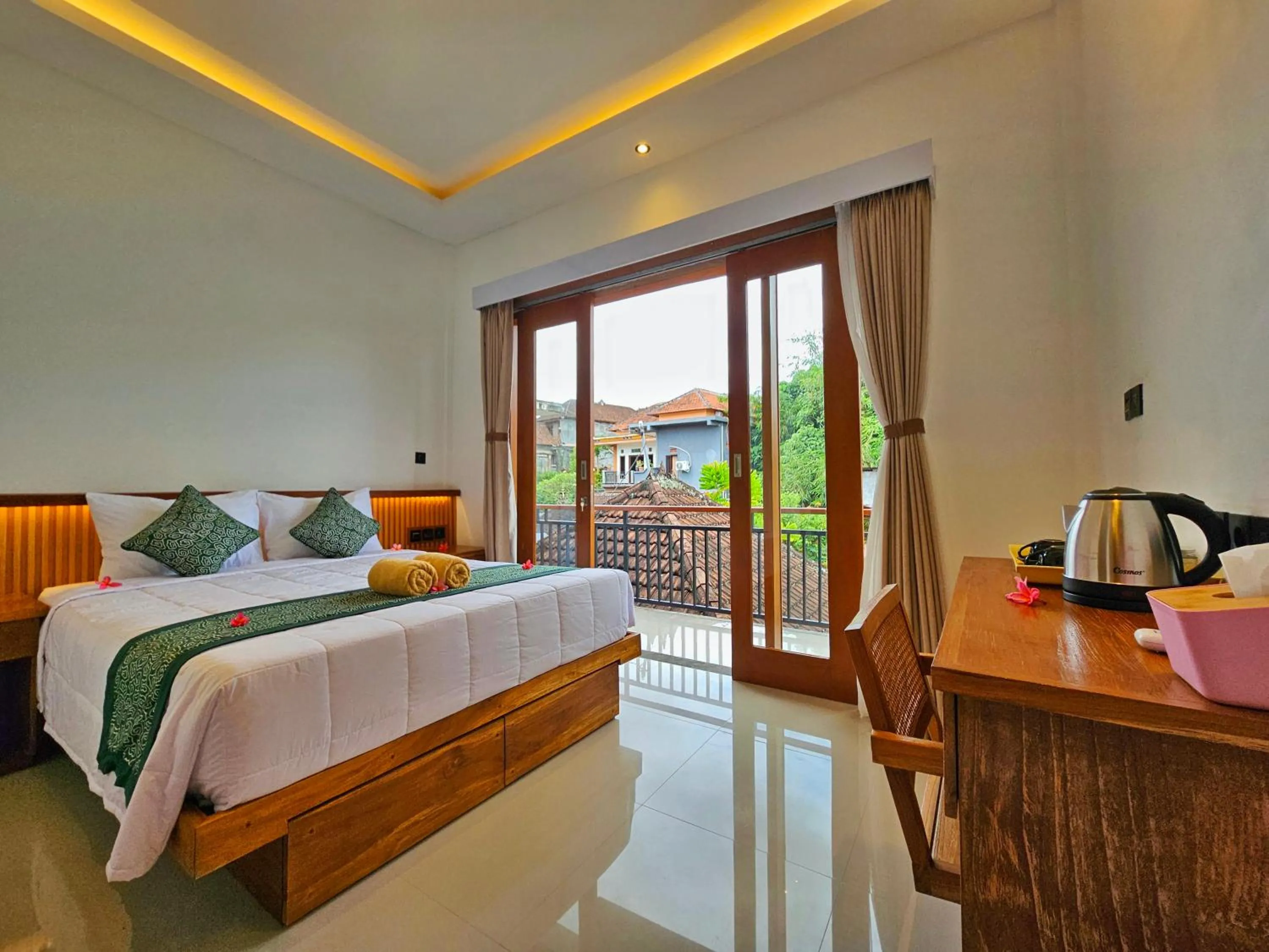 Budget Double Room in Dewi Putri House