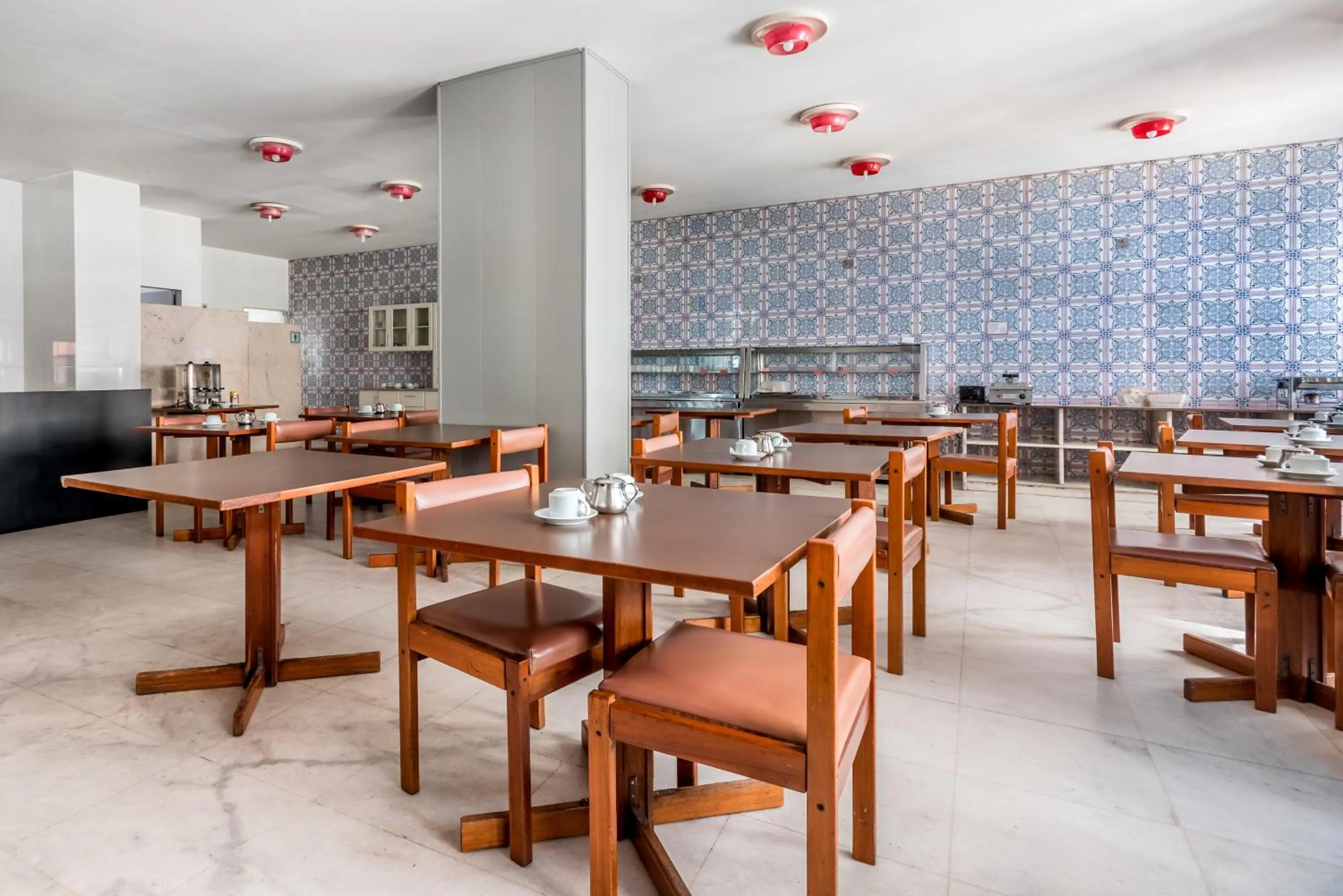 Restaurant/places to eat in Cannes Palace Hotel