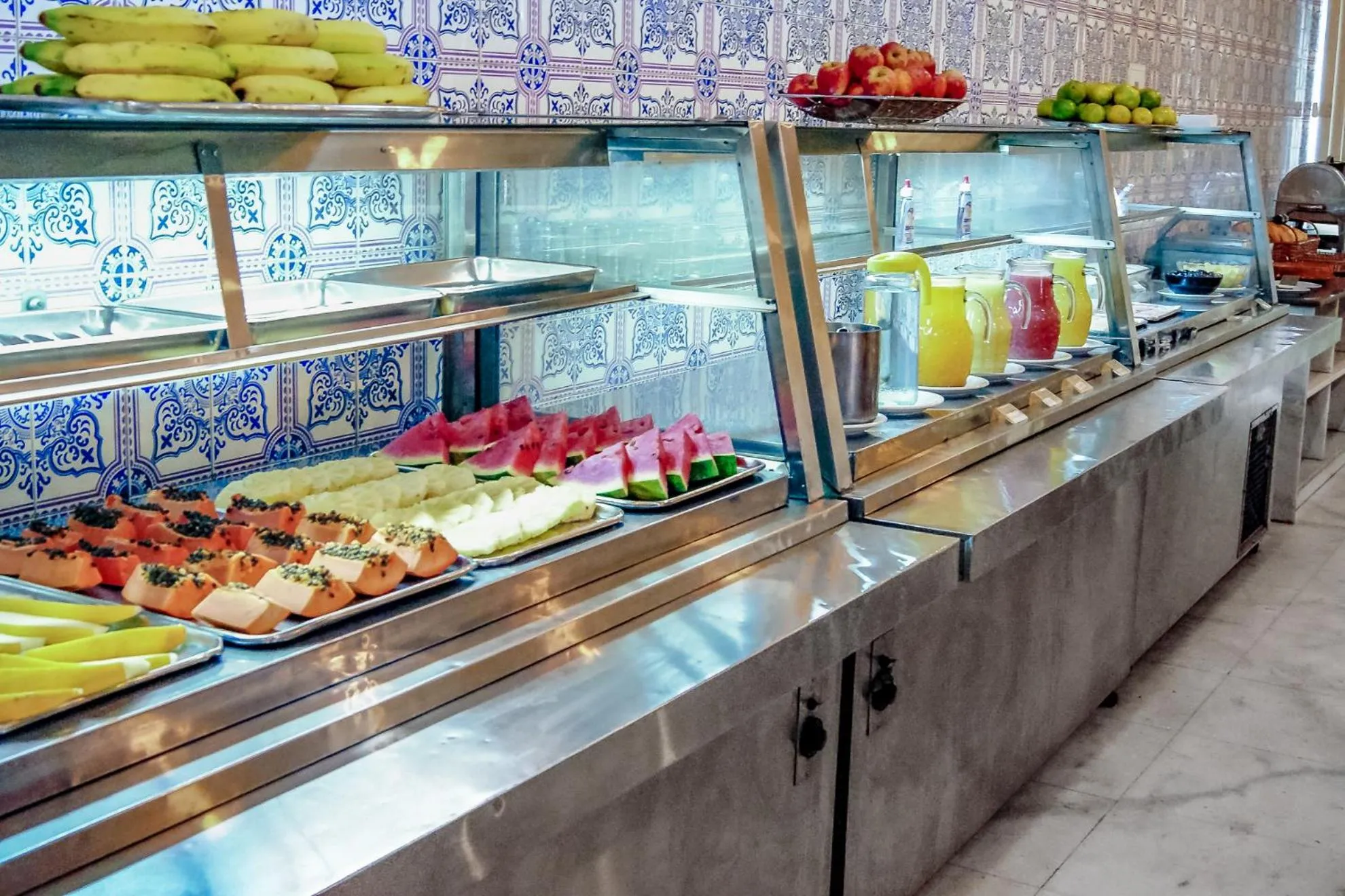 Food and drinks in Cannes Palace Hotel