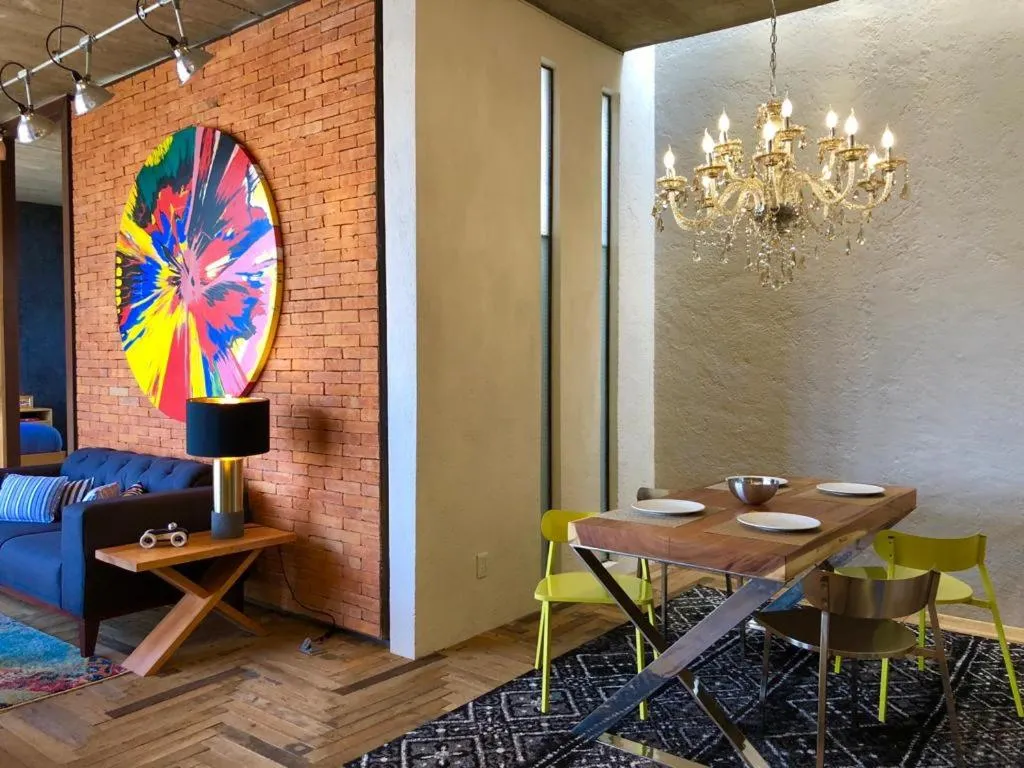 Canela Fina - Adults Only