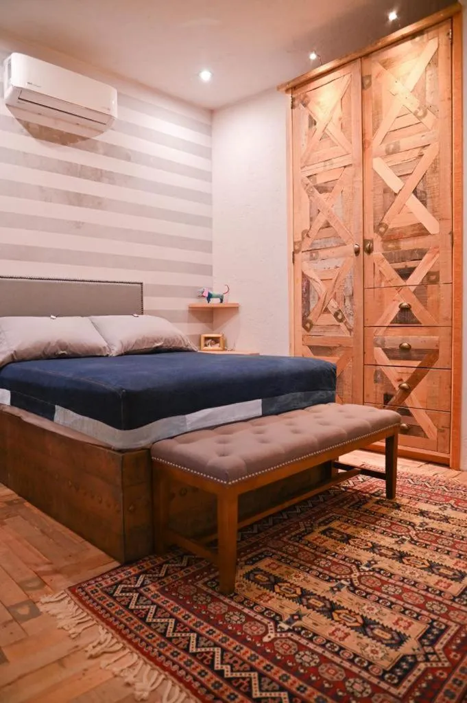 Canela Fina - Adults Only