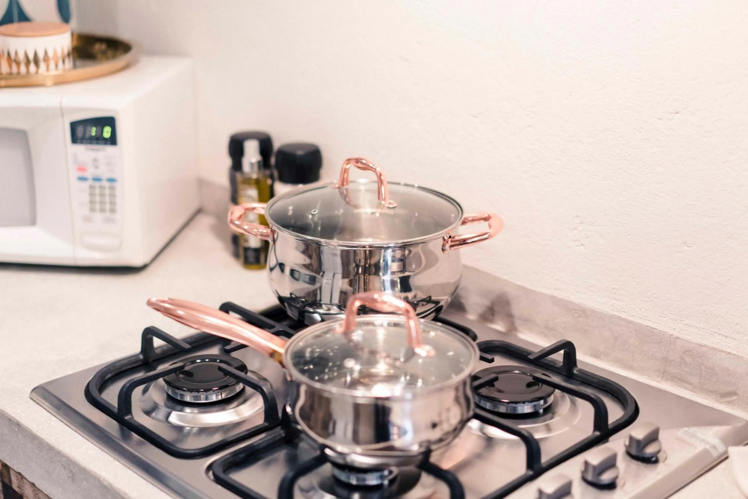 Canela Fina - Adults Only