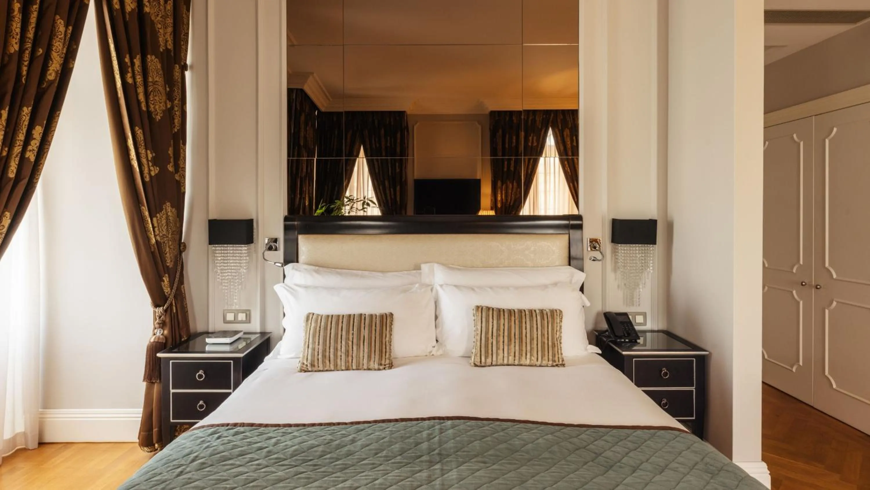 Photo of the whole room, Bed in InterContinental Porto - Palacio das Cardosas by IHG