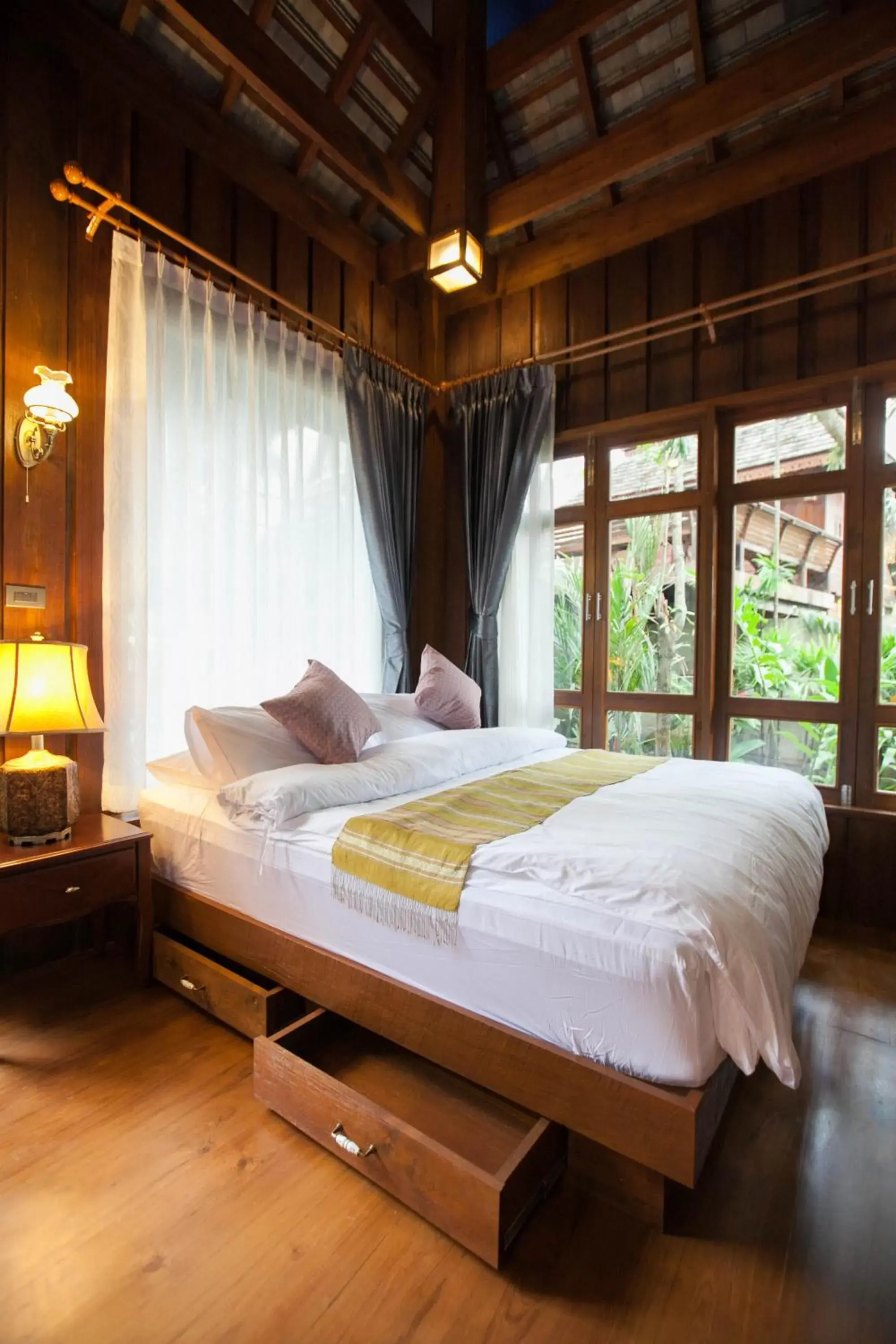 Bed in Baansuwanburi - บ้านสุวรรณบุรี Bed in Baansuwanburi - บ้านสุวรรณบุรี