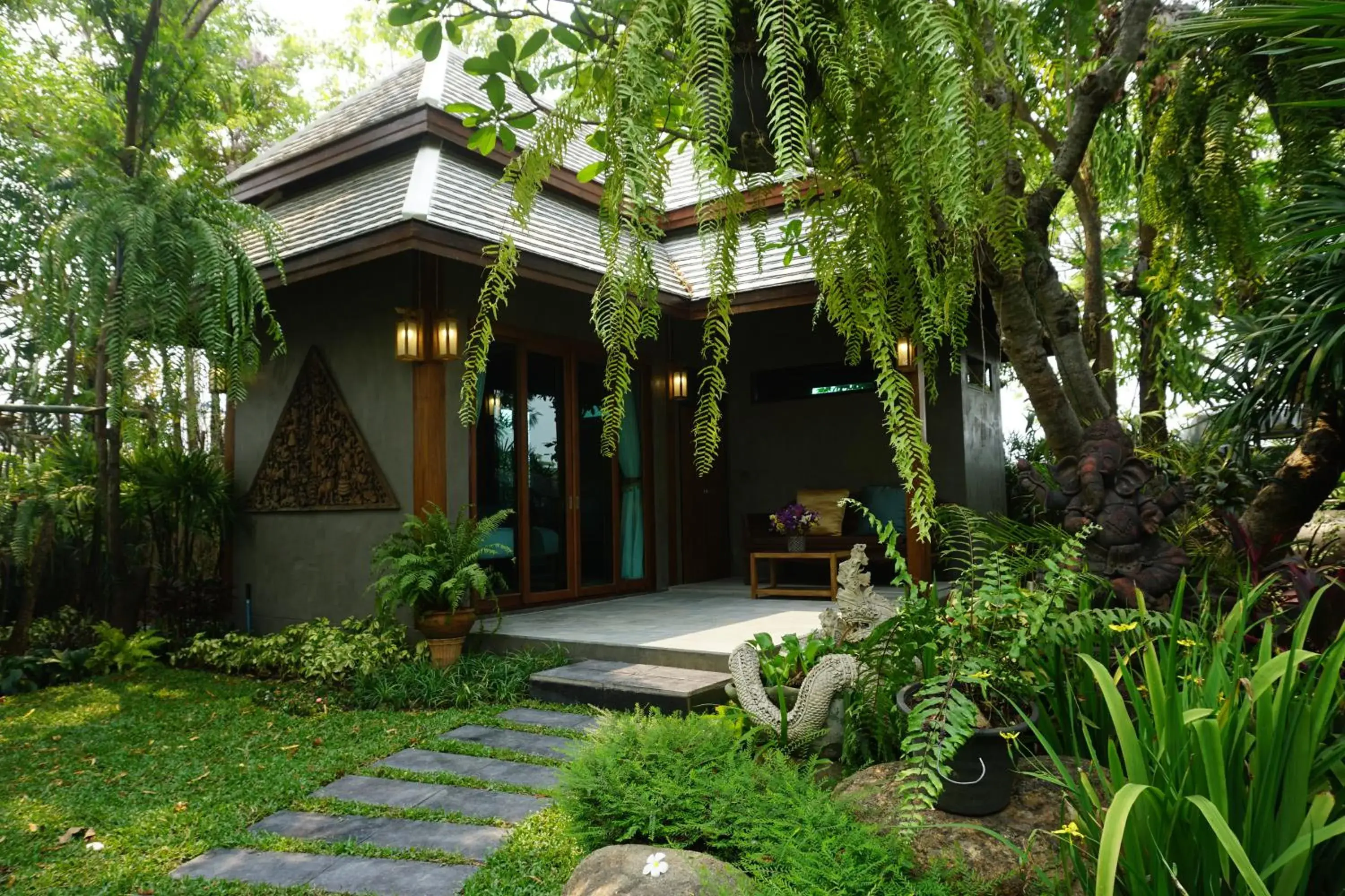 Garden view in Baansuwanburi - บ้านสุวรรณบุรี Garden view in Baansuwanburi - บ้านสุวรรณบุรี