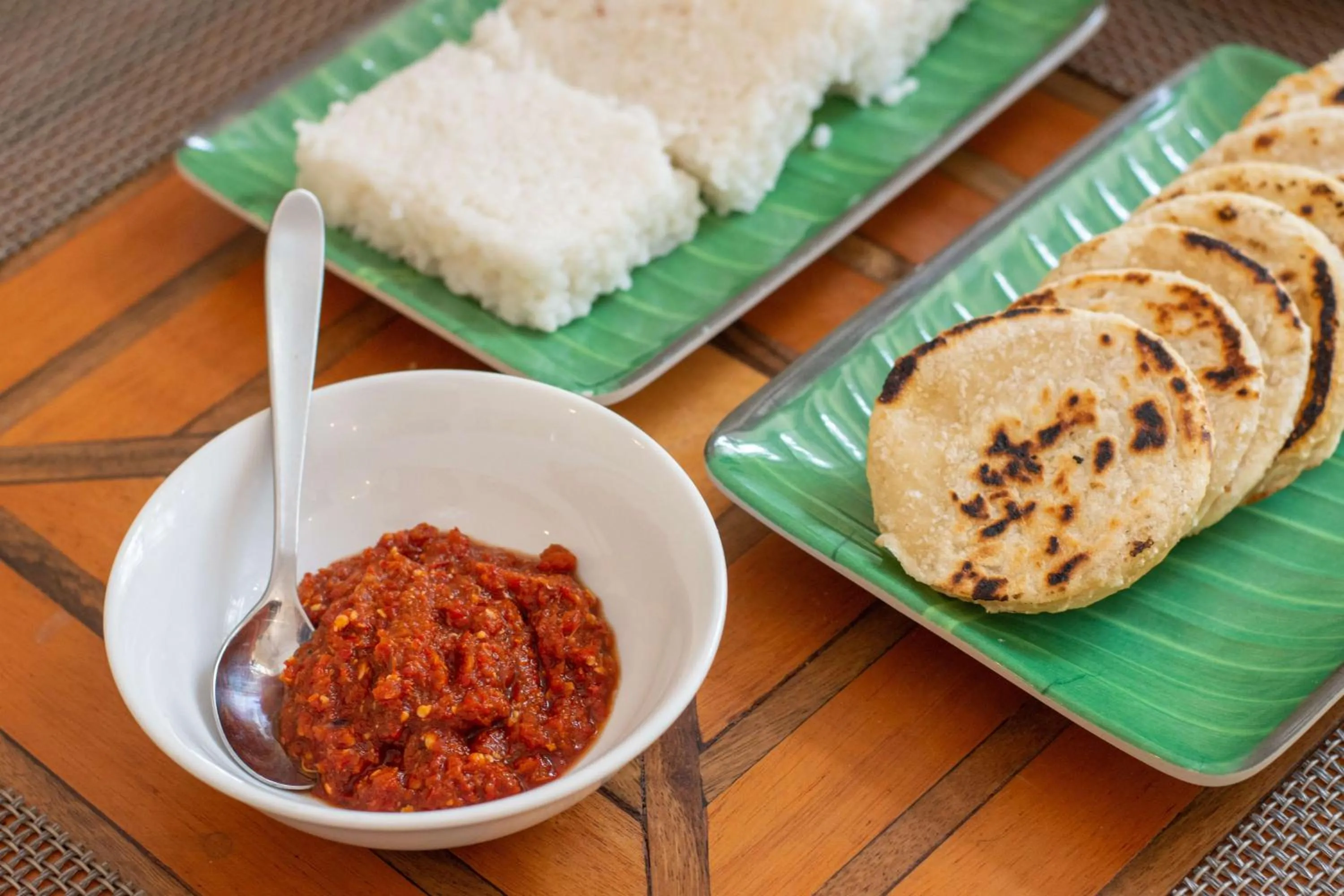 Breakfast in 88th - ELLA