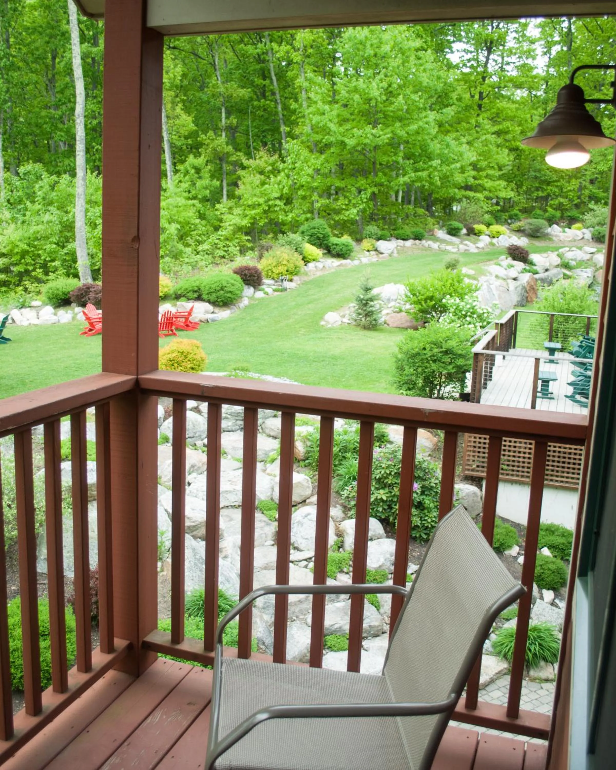 Day in Minnewaska Lodge