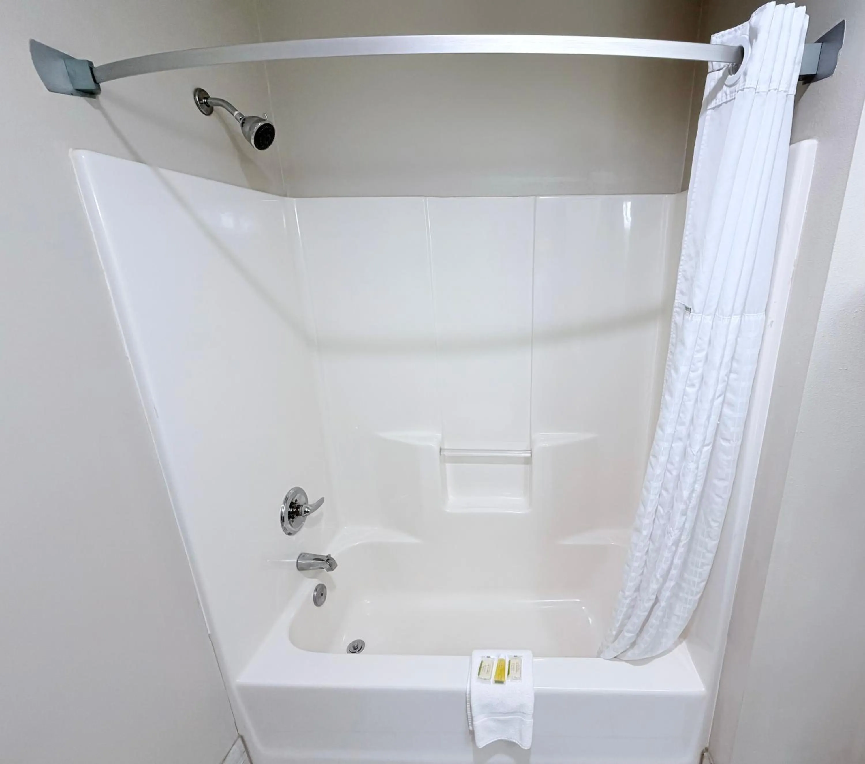 Shower in Super 8 by Wyndham Hot Springs