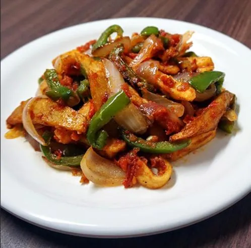 Food and drinks in Dhanunjayas Luxury Hotel