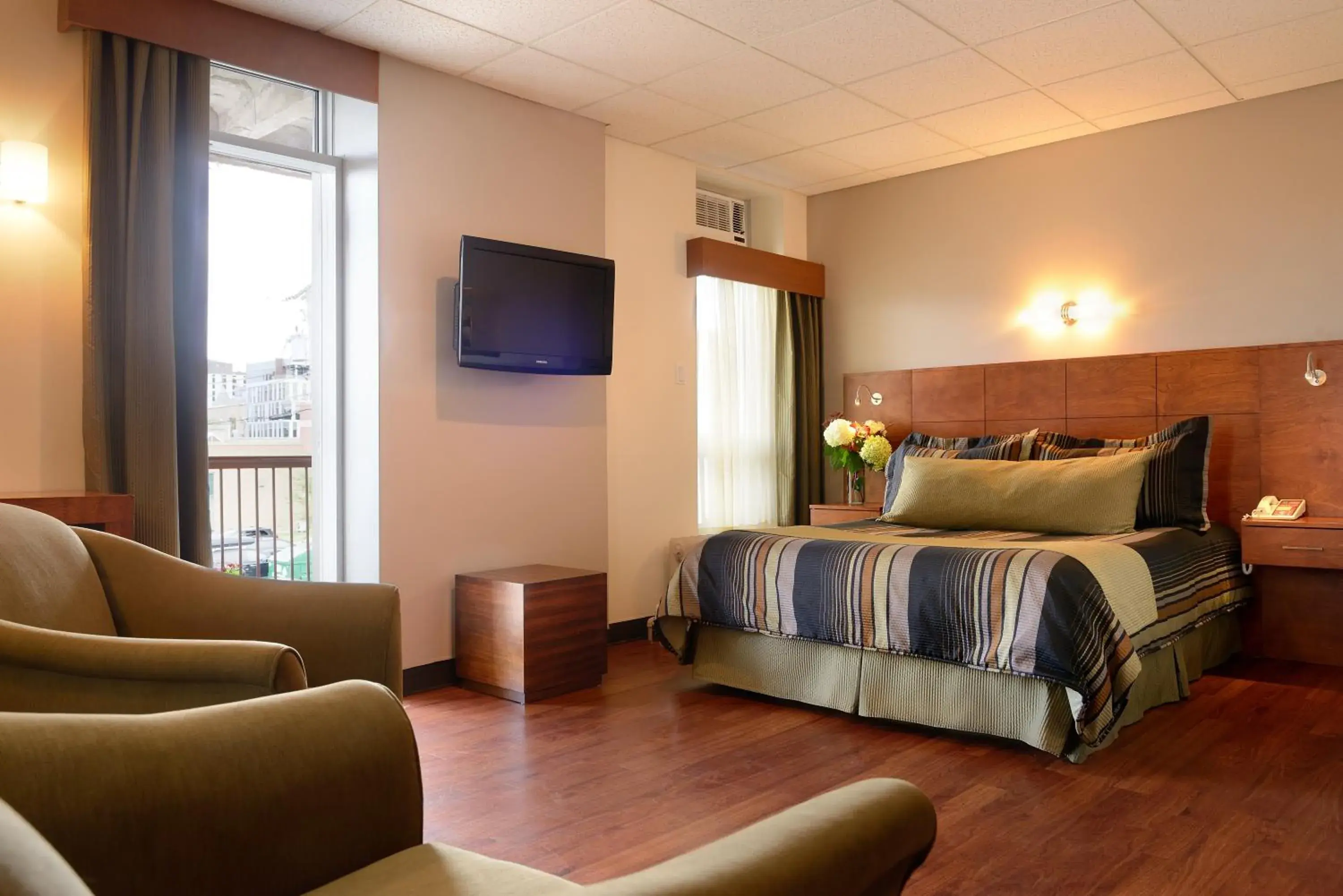 Queen Room in Hotel du Fjord Queen Room in Hotel du Fjord