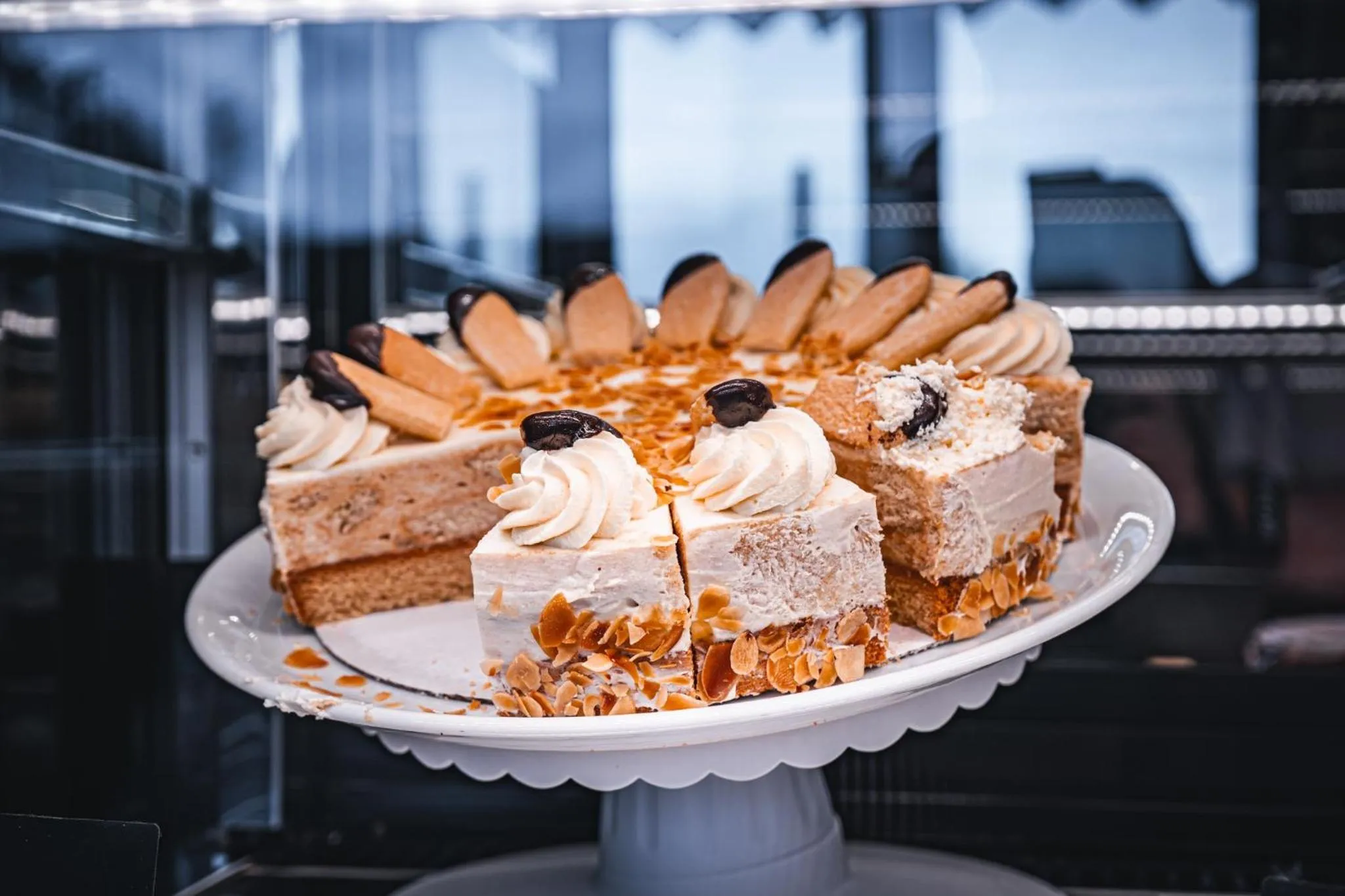 Restaurant/places to eat in Alpenhotel Edelweiss