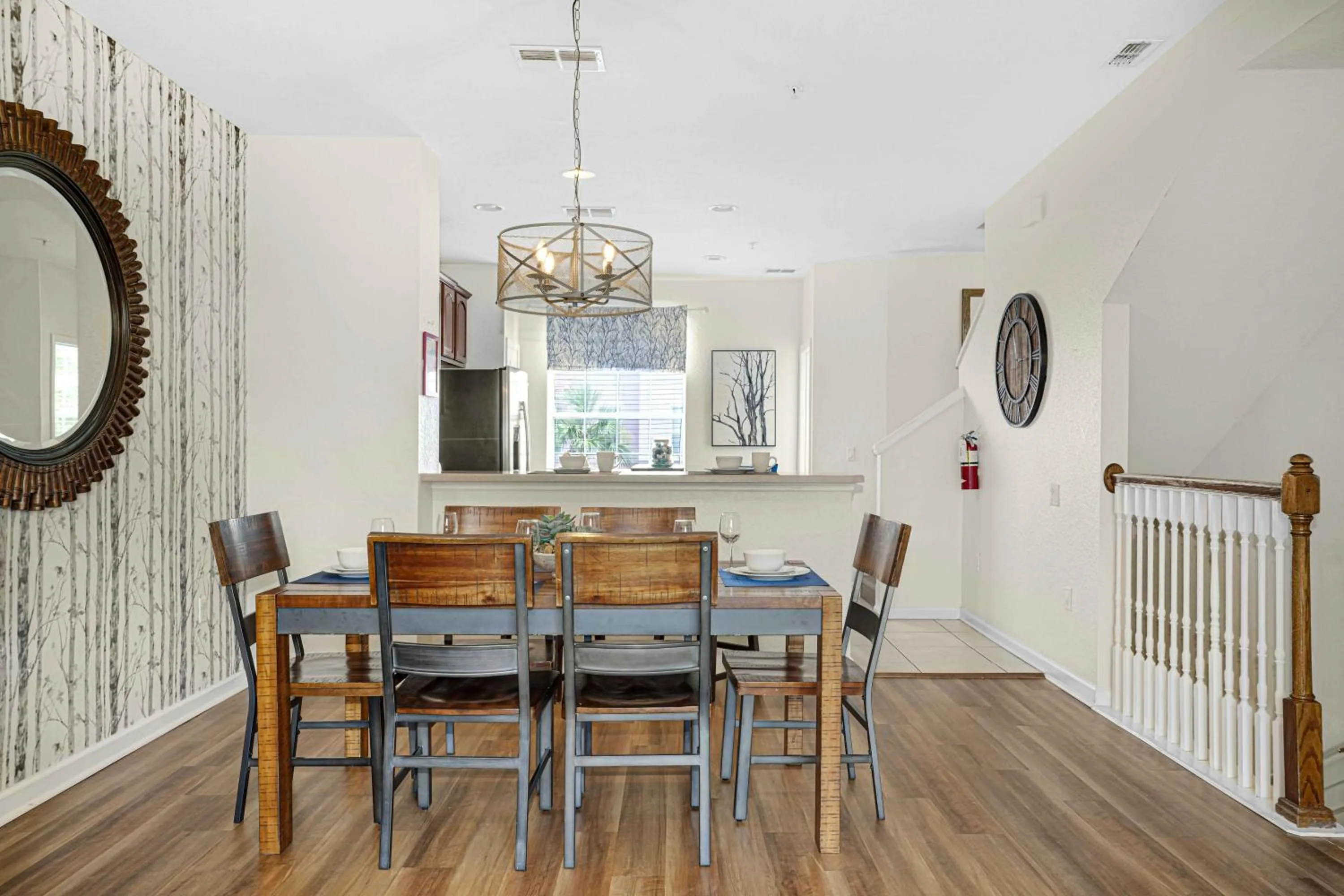 Spacious Townhome wPatio Garage Sleeps10