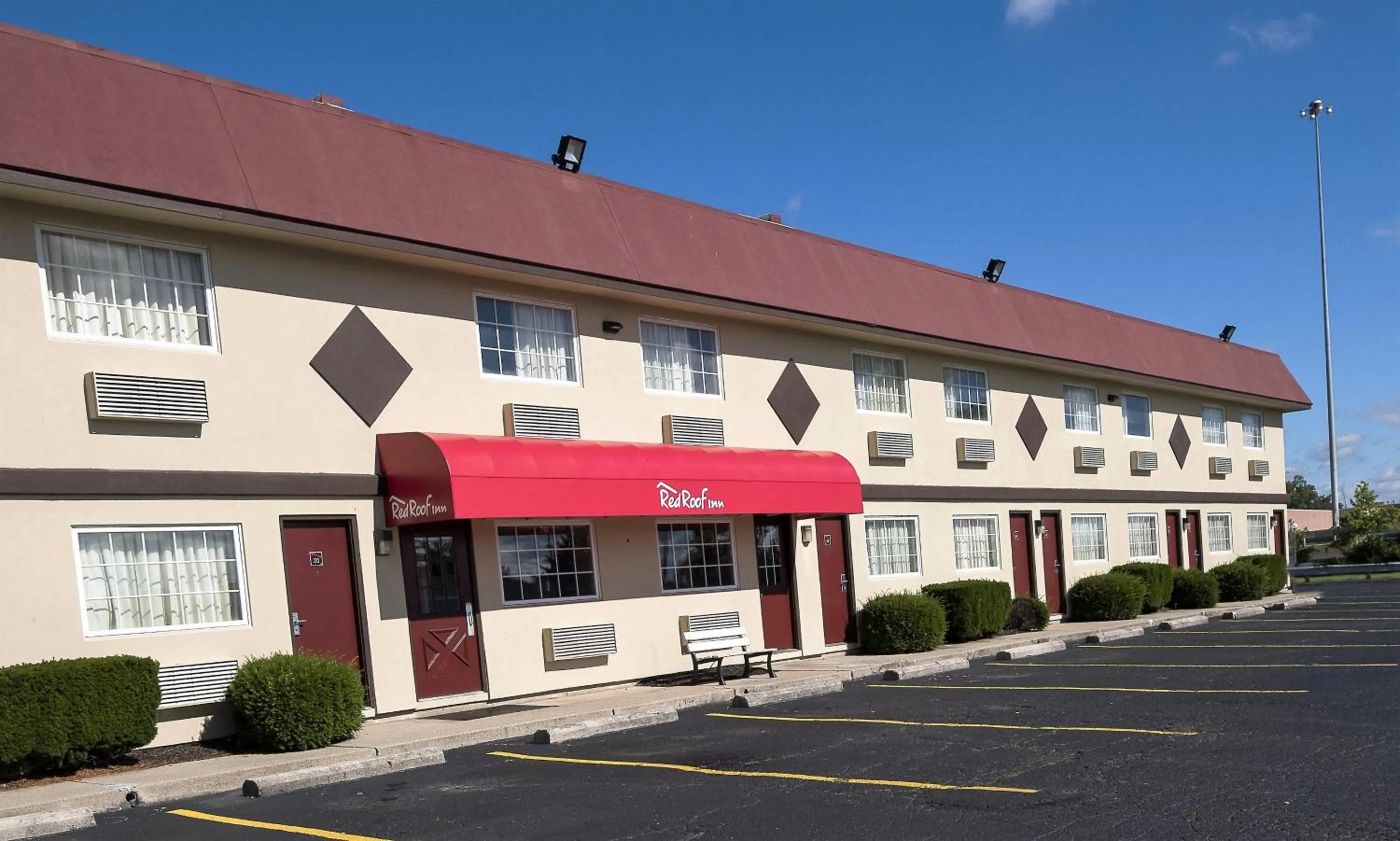 Property building in Red Roof Inn Dayton Huber Heights