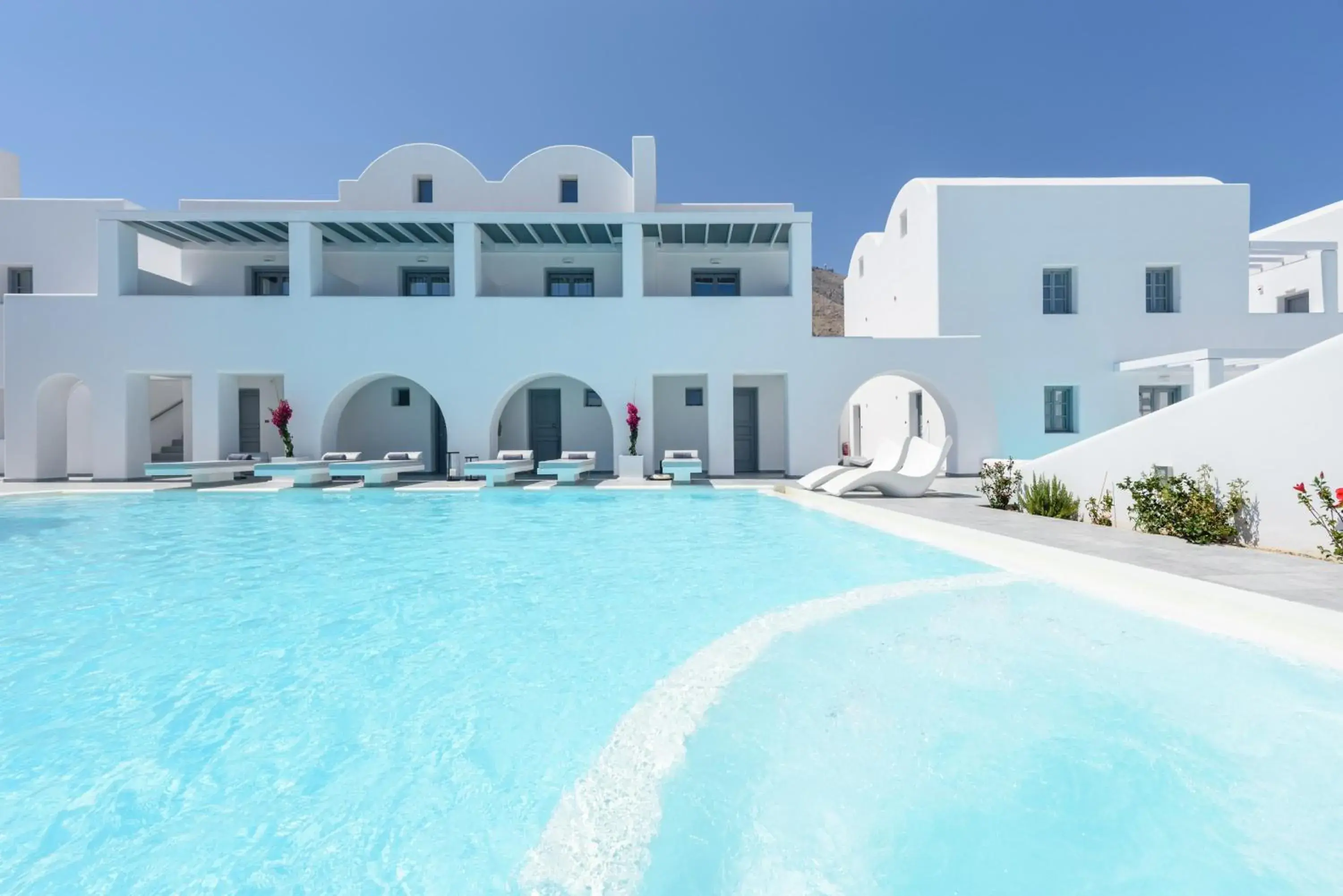 Pool view in Antoperla Luxury Hotel & Spa Pool view in Antoperla Luxury Hotel & Spa