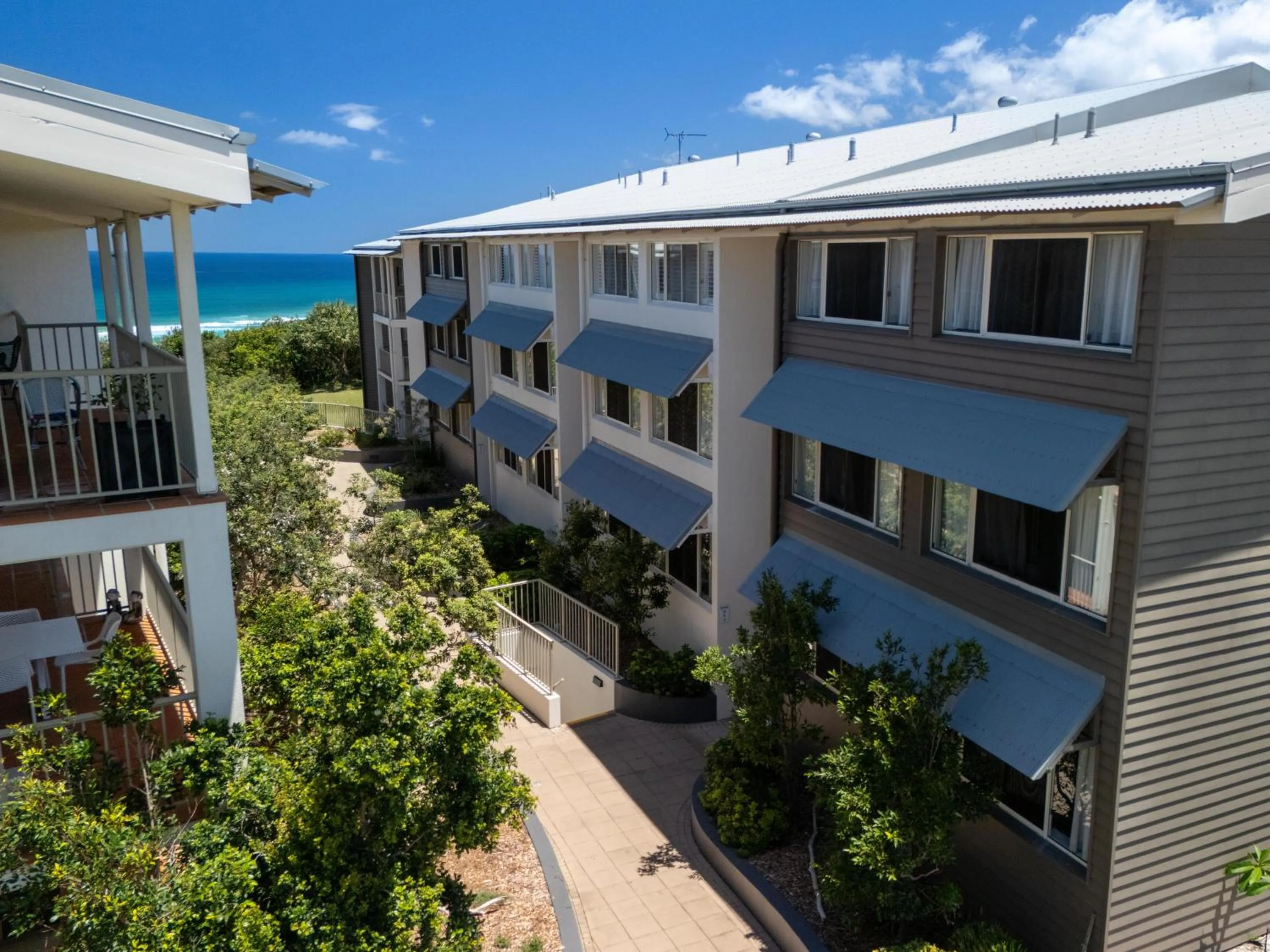 Whalewatch Ocean Beach Resort