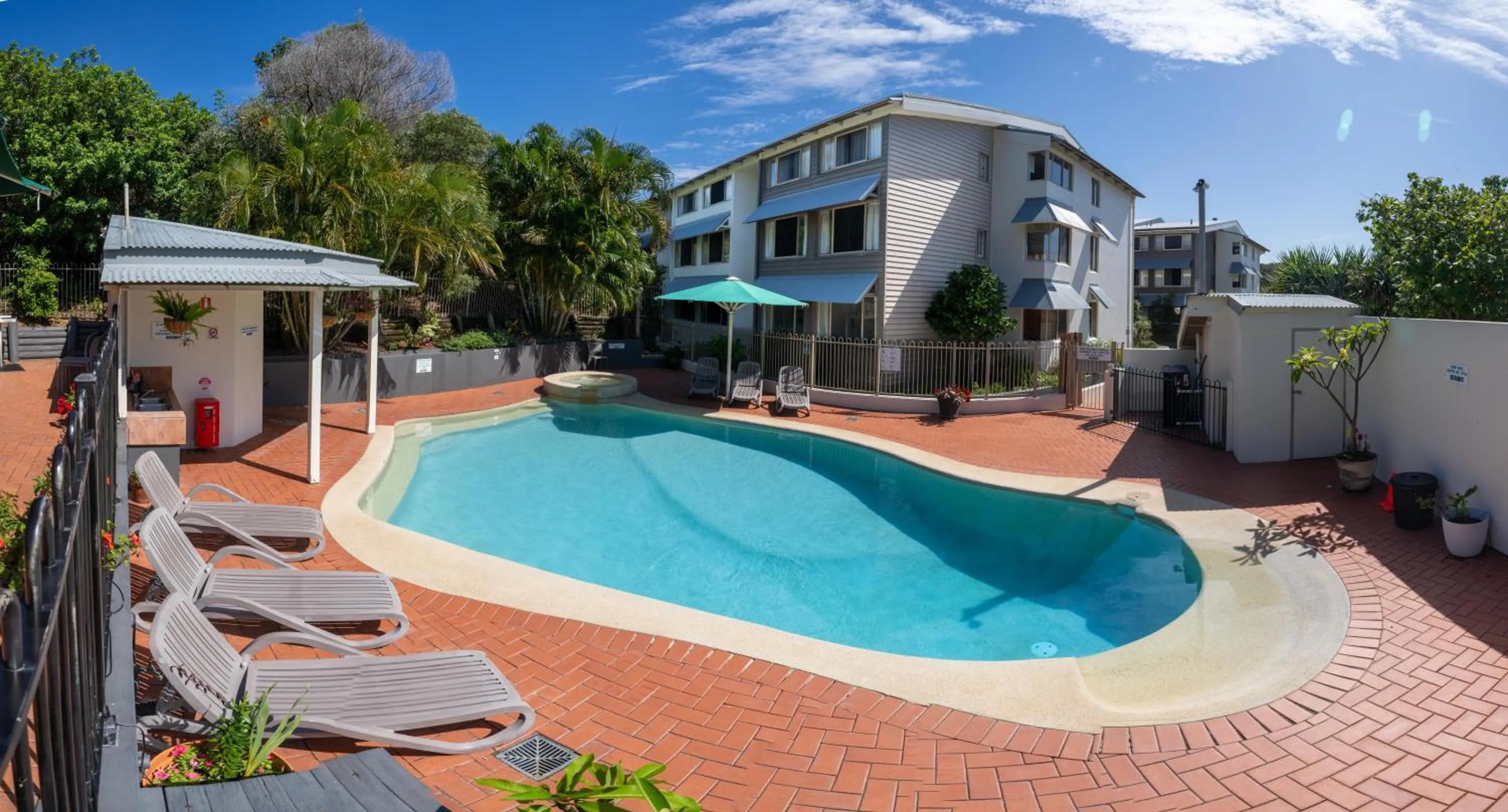 Whalewatch Ocean Beach Resort