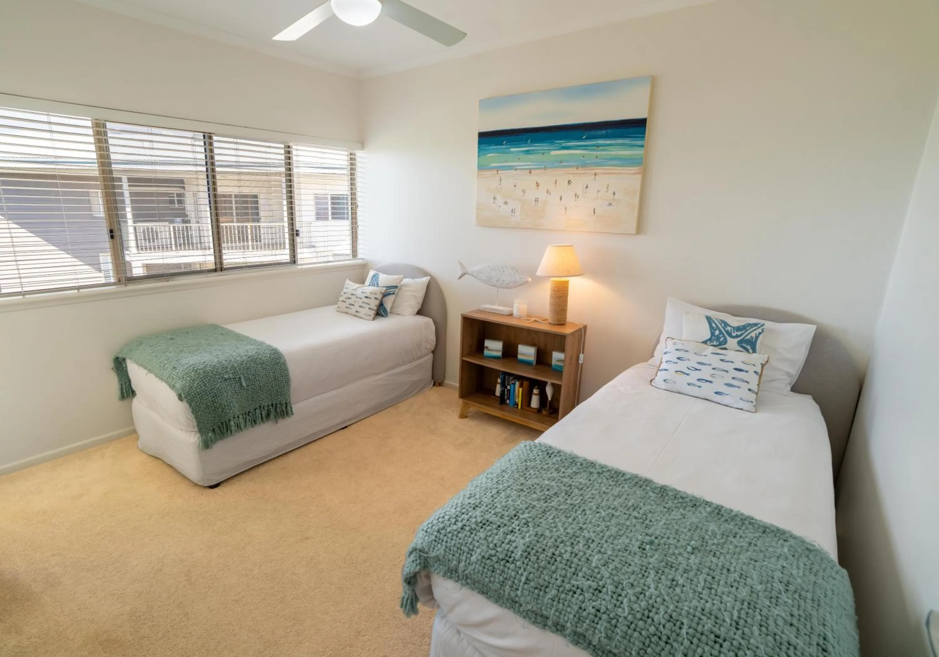 Bed in Whalewatch Ocean Beach Resort