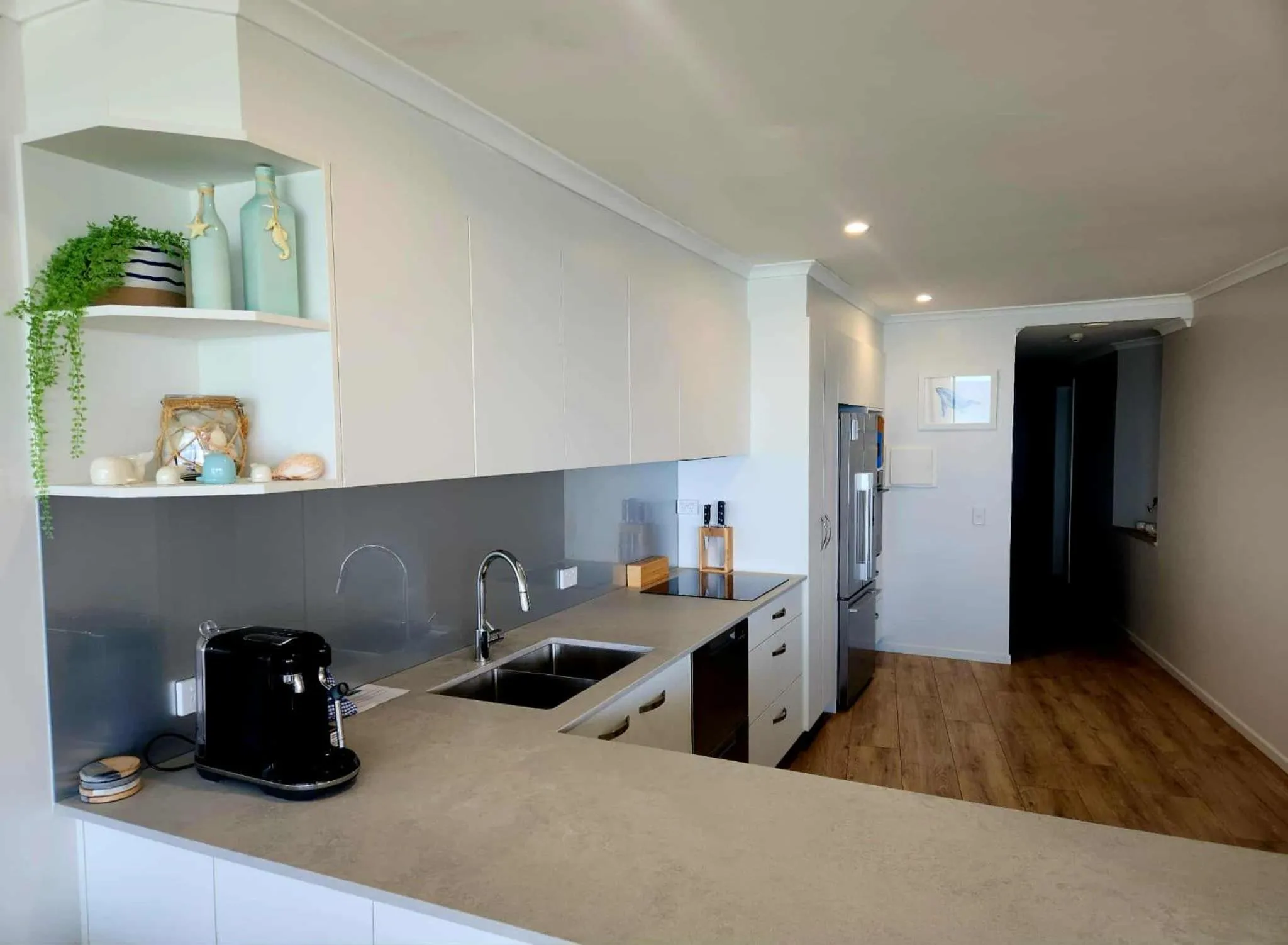 Whalewatch Ocean Beach Resort