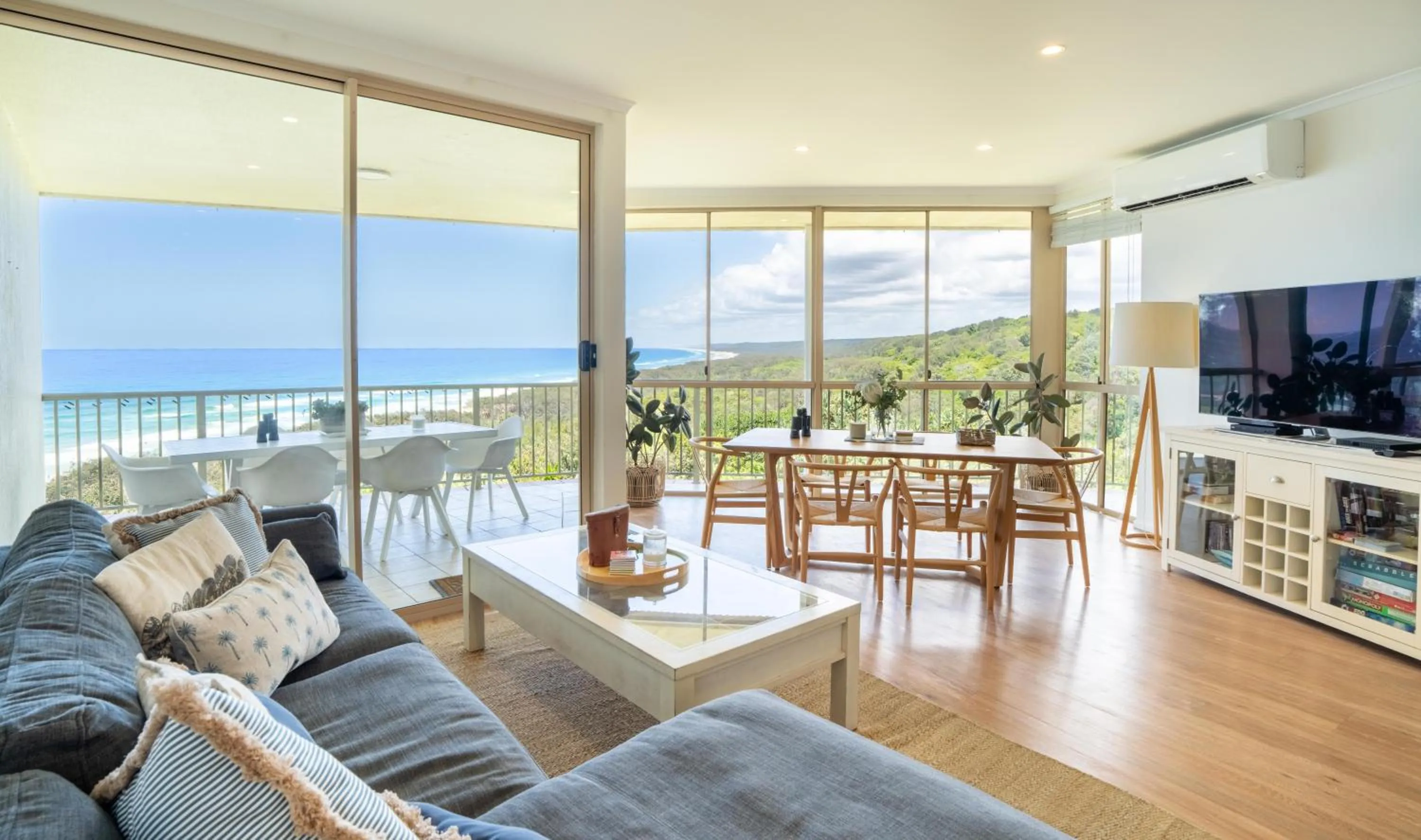 Whalewatch Ocean Beach Resort