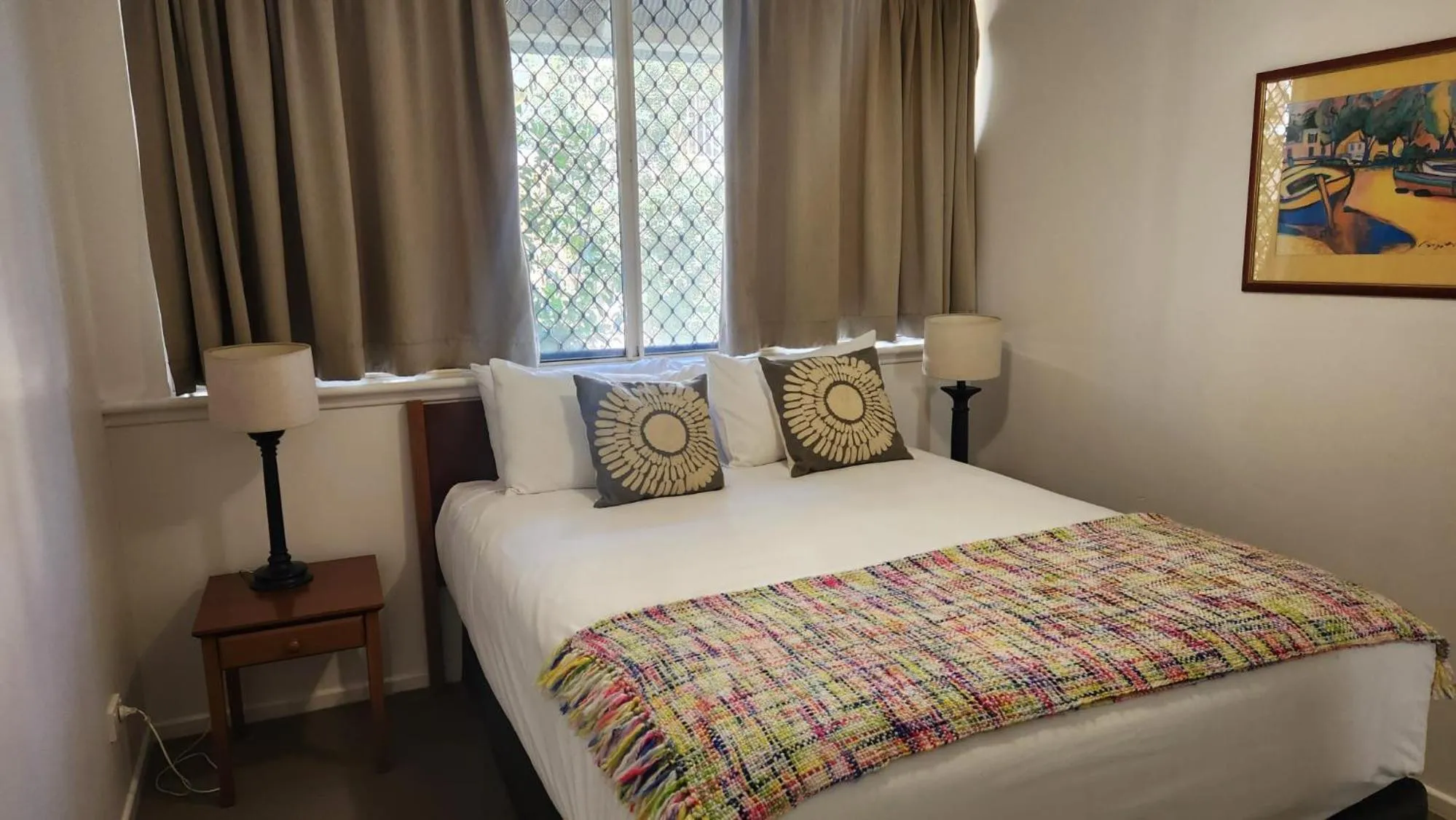 Bed in Whalewatch Ocean Beach Resort