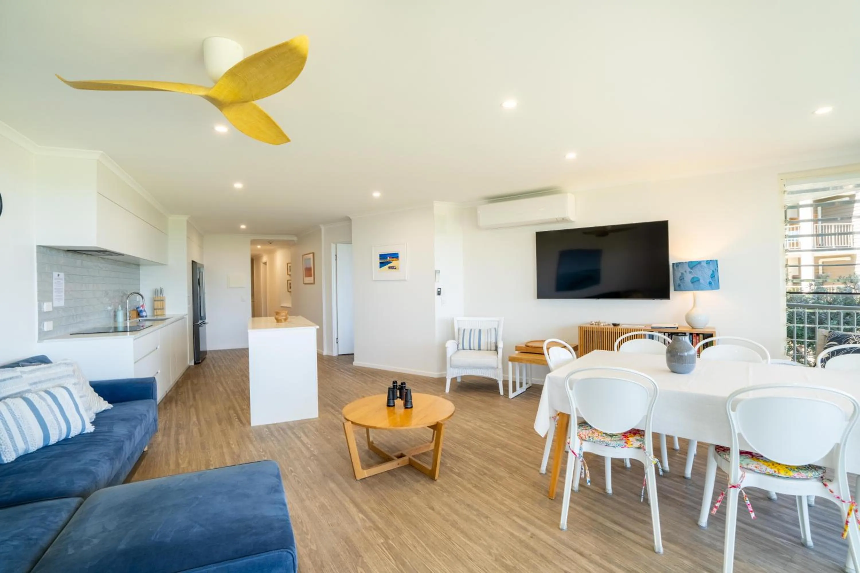 Whalewatch Ocean Beach Resort