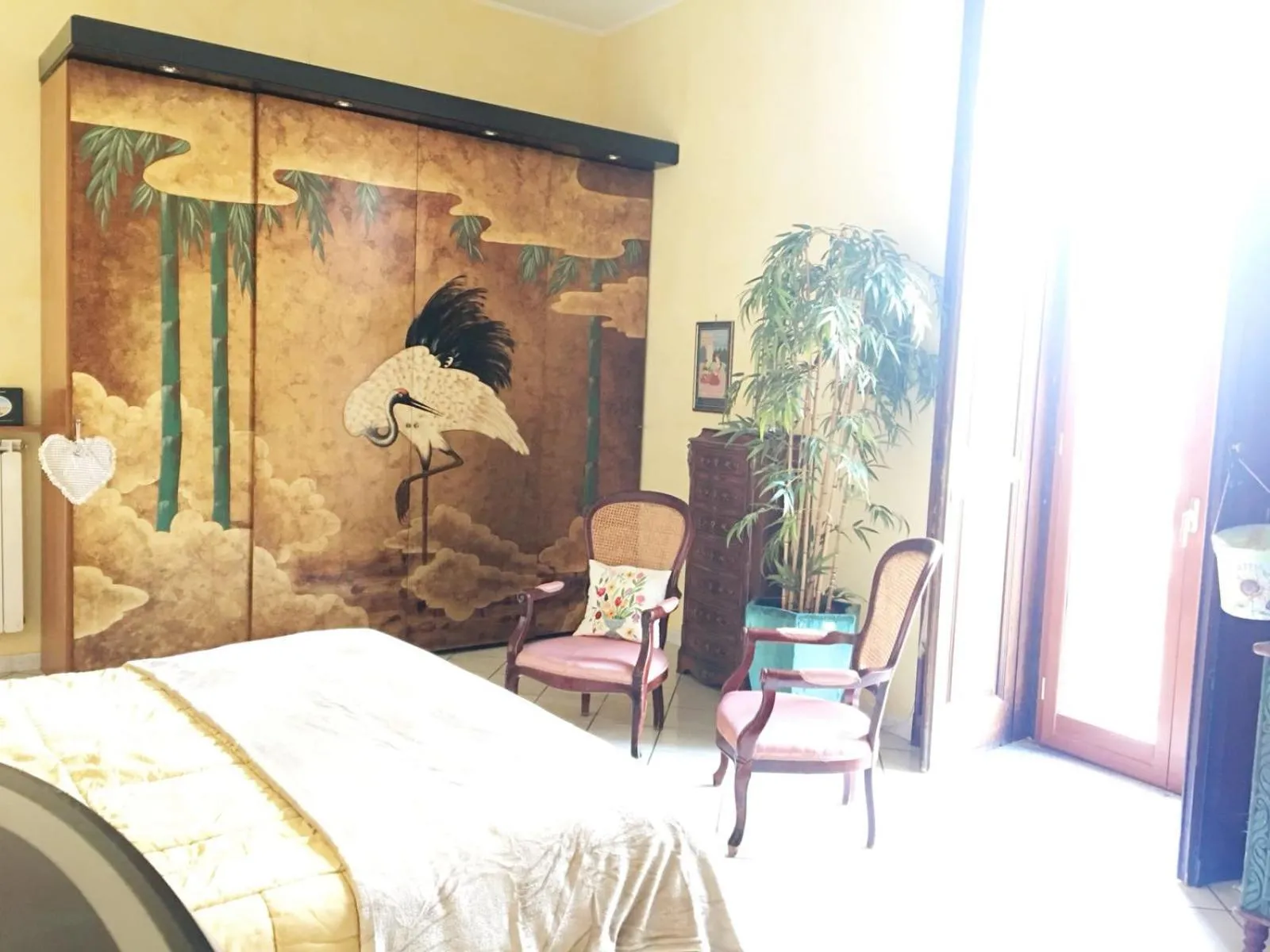 Bed in Suite Orchidea by Dimorra