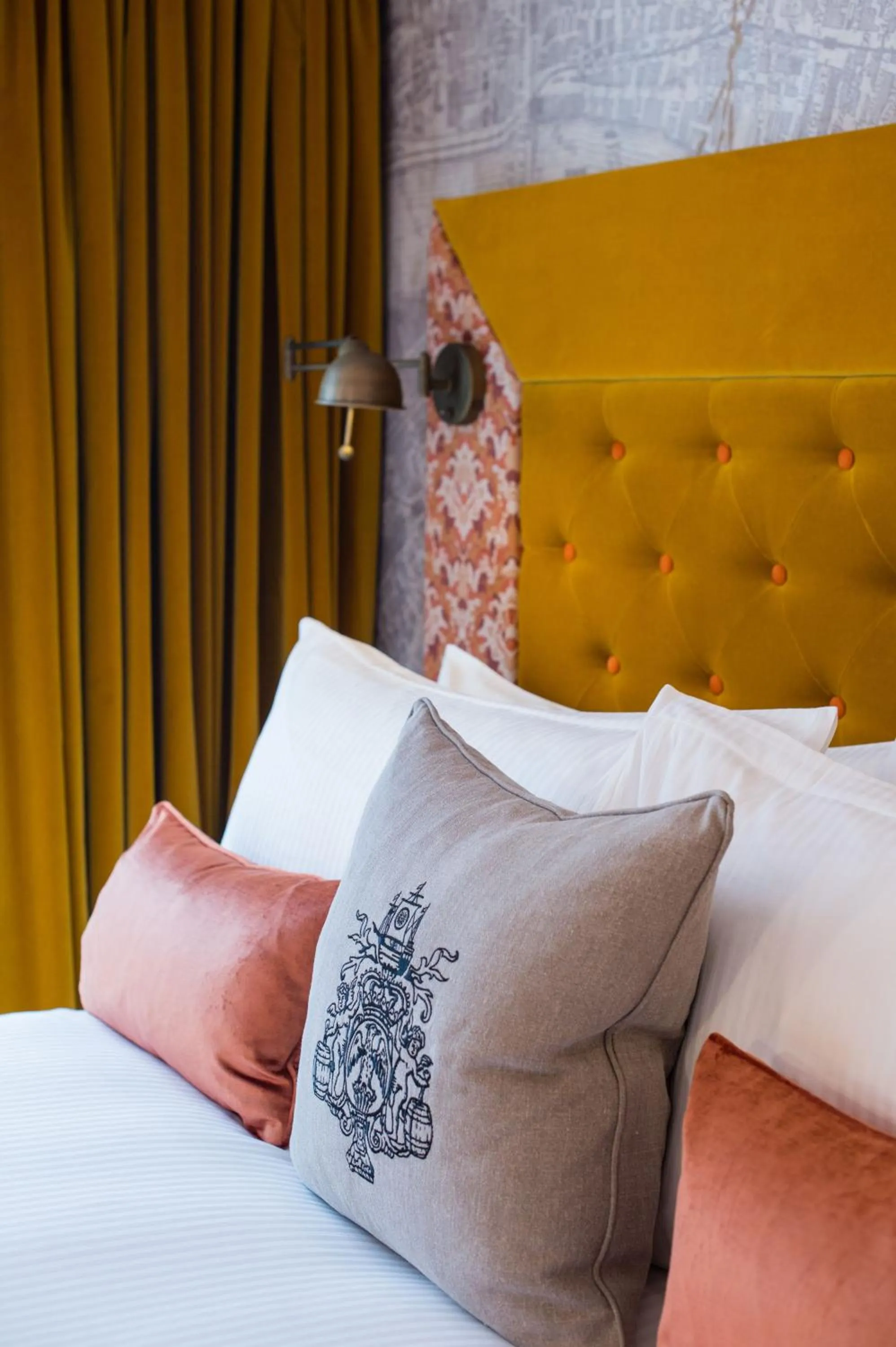 Bed in Vintry & Mercer Hotel - Small Luxury Hotels of the World