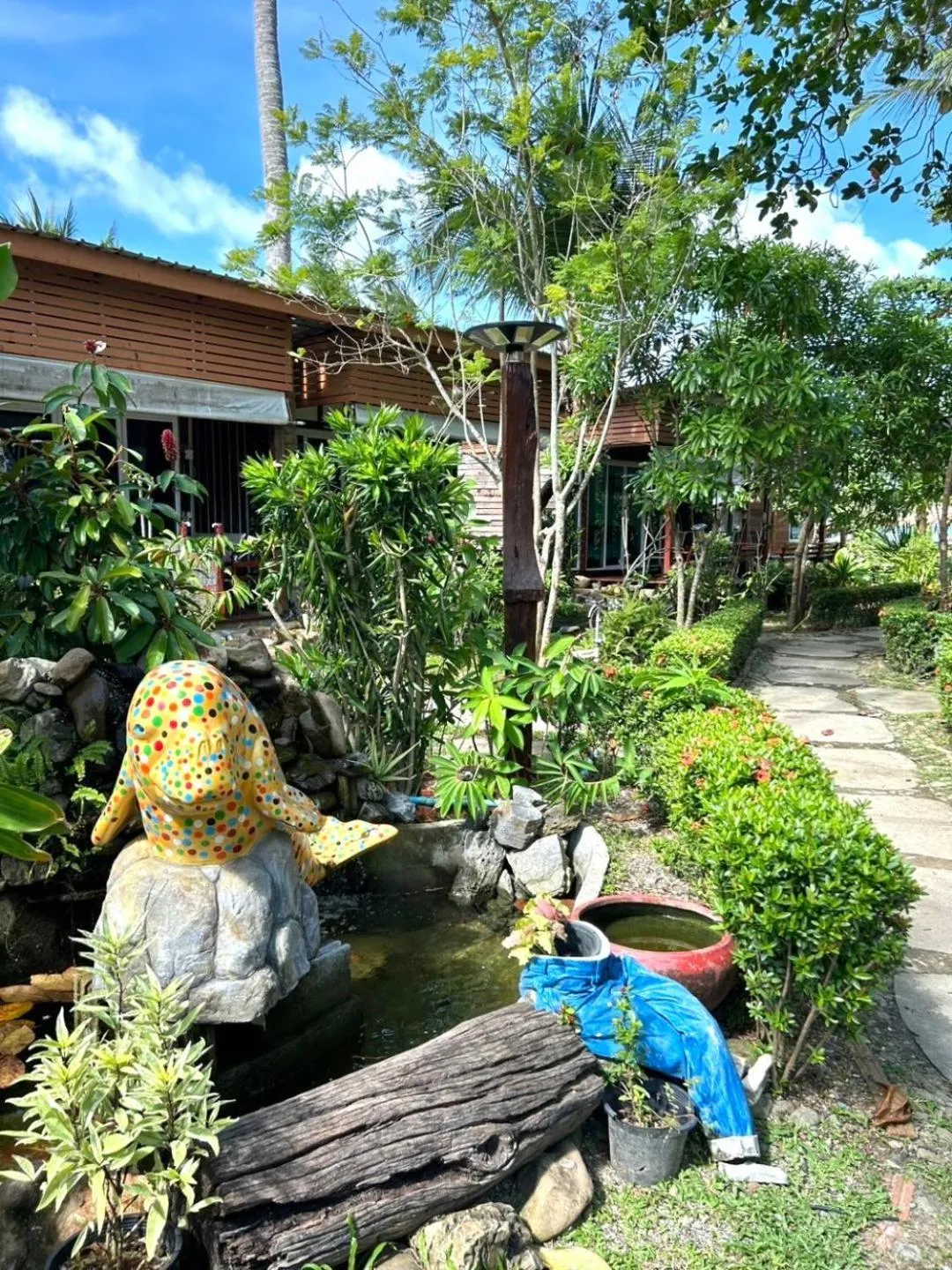 Garden view in Mook Montra Resort Sea Front