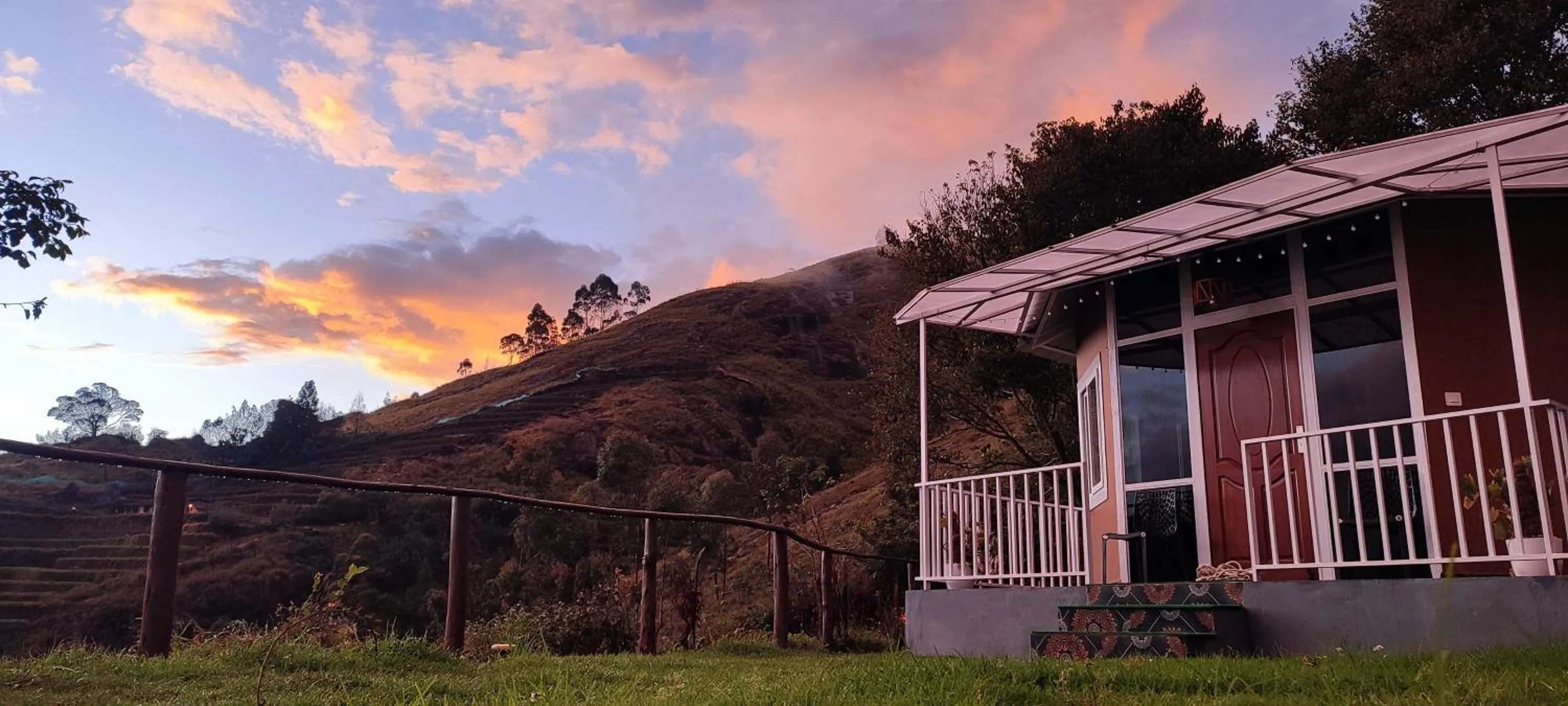 One-Bedroom Chalet in Hie Moksha Glamping