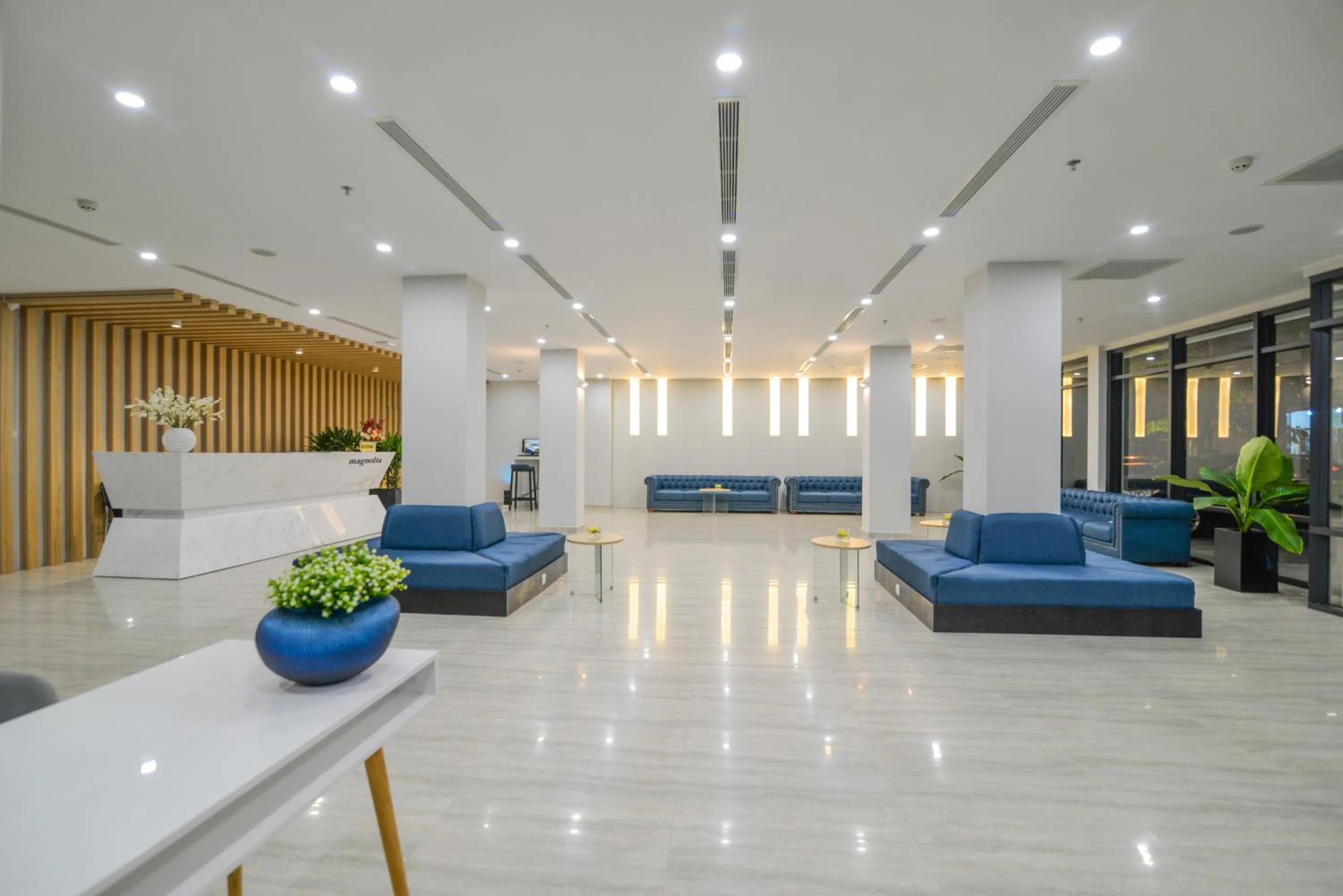 Property building in Magnolia Hotel