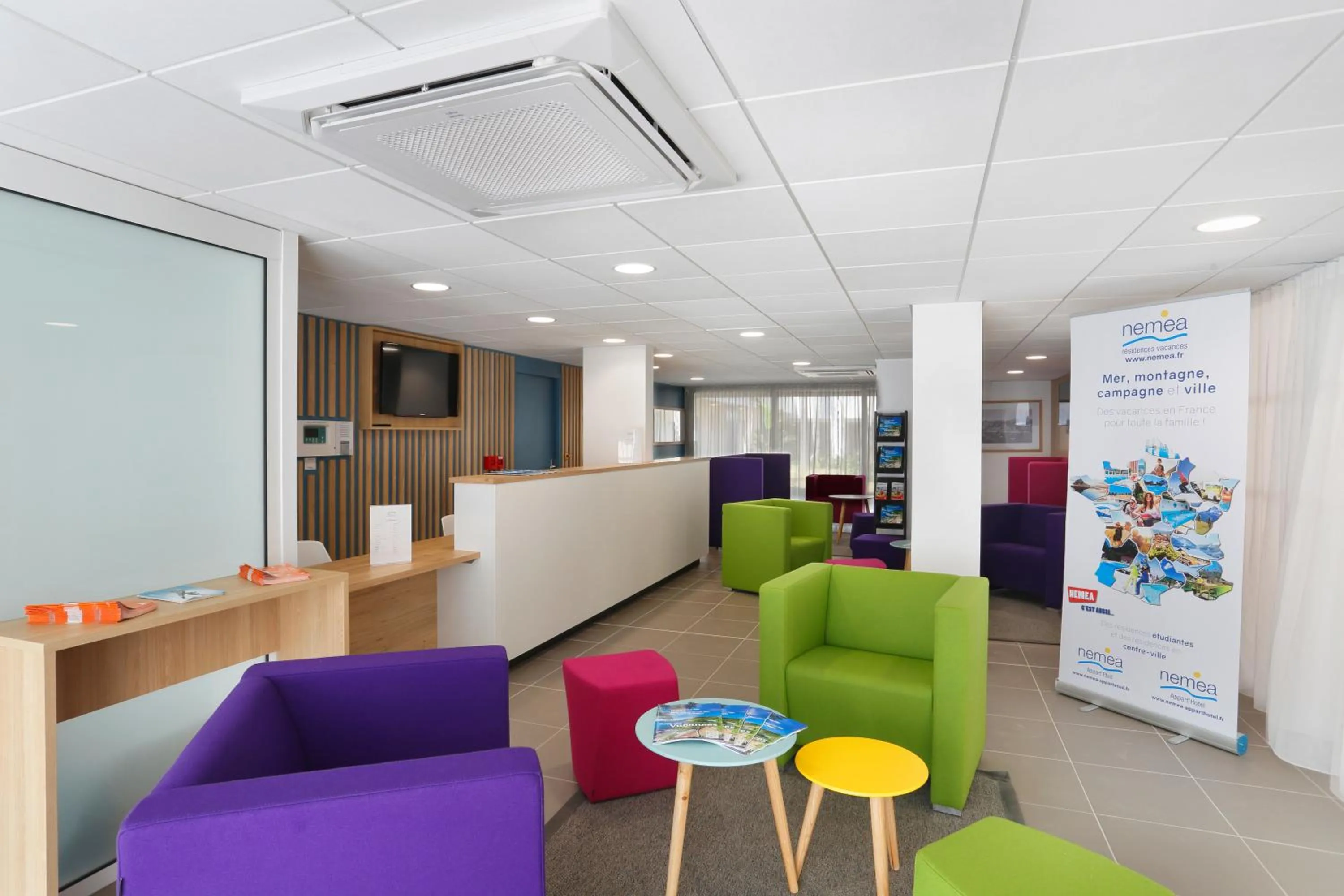 Lobby or reception in Résidence Néméa Le Cap Azur