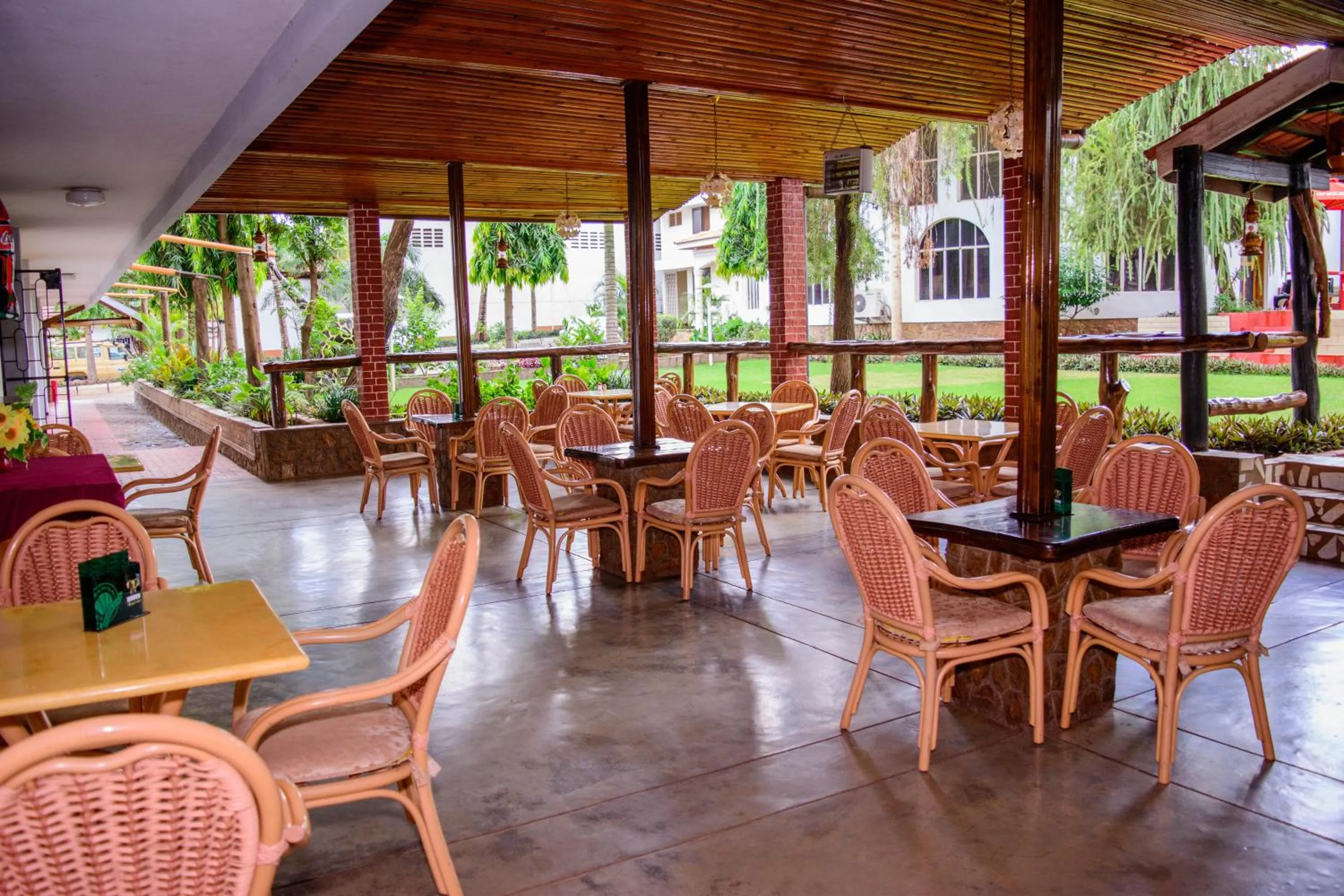 Restaurant/places to eat in Kilimanjaro Crane Hotels & Safaris