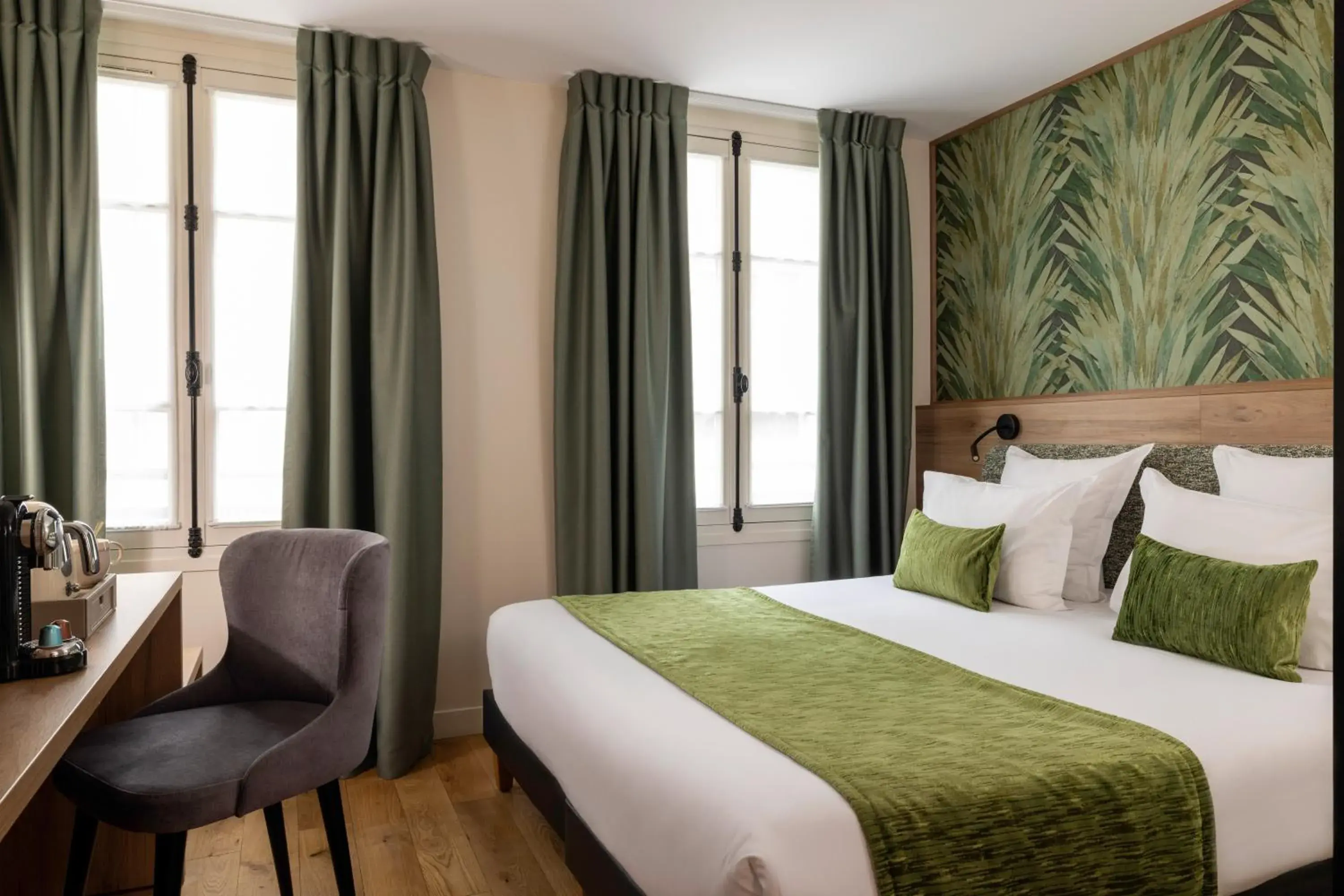 Bed in Hôtel Théorème Bed in Hôtel Théorème